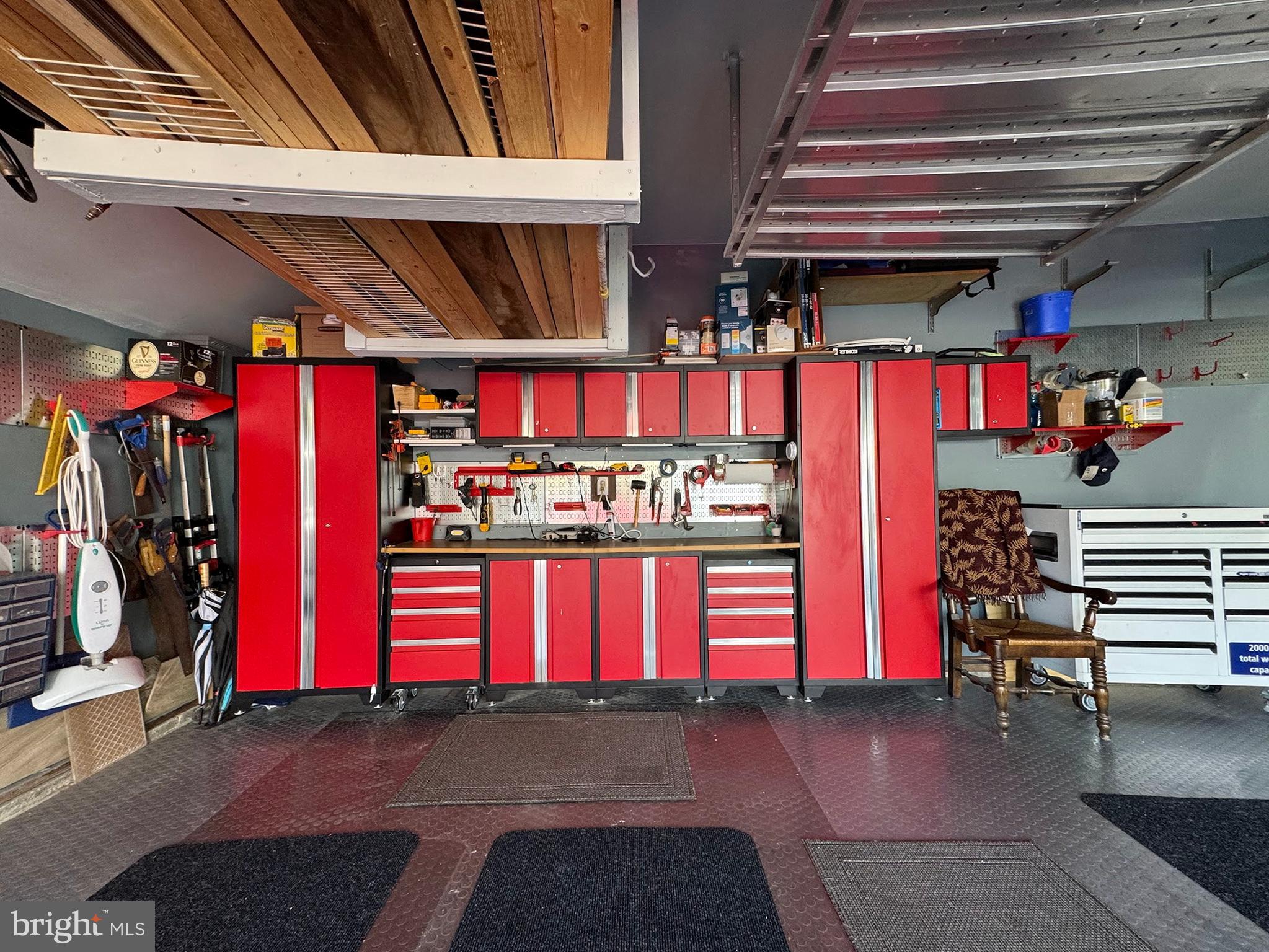 CAERNARVON WOODS - Residential