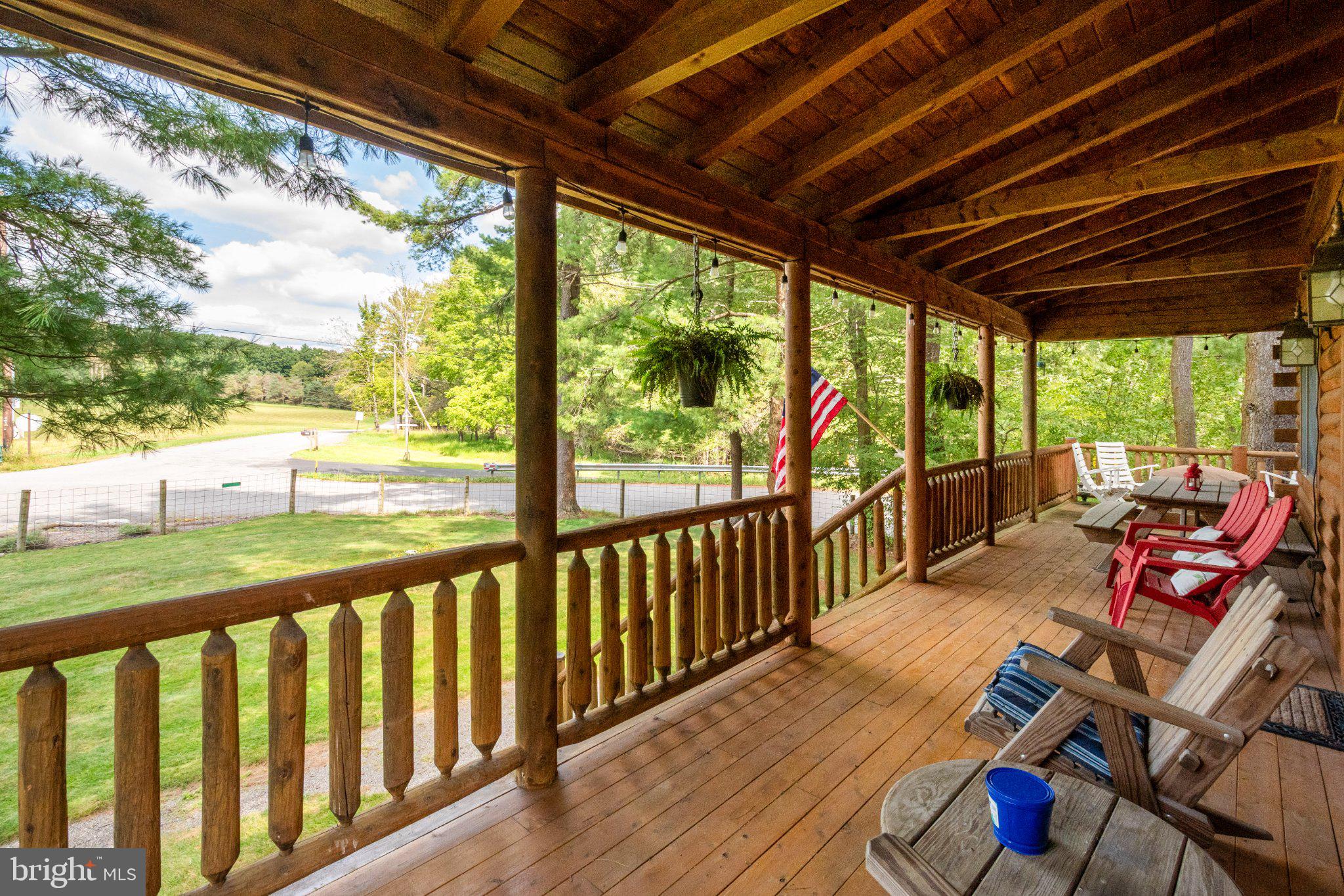 1529 PARADISE POINT ROAD