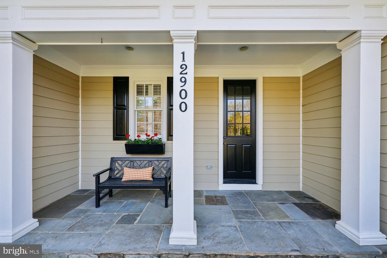 TRAVILAH MEADOWS - Residential