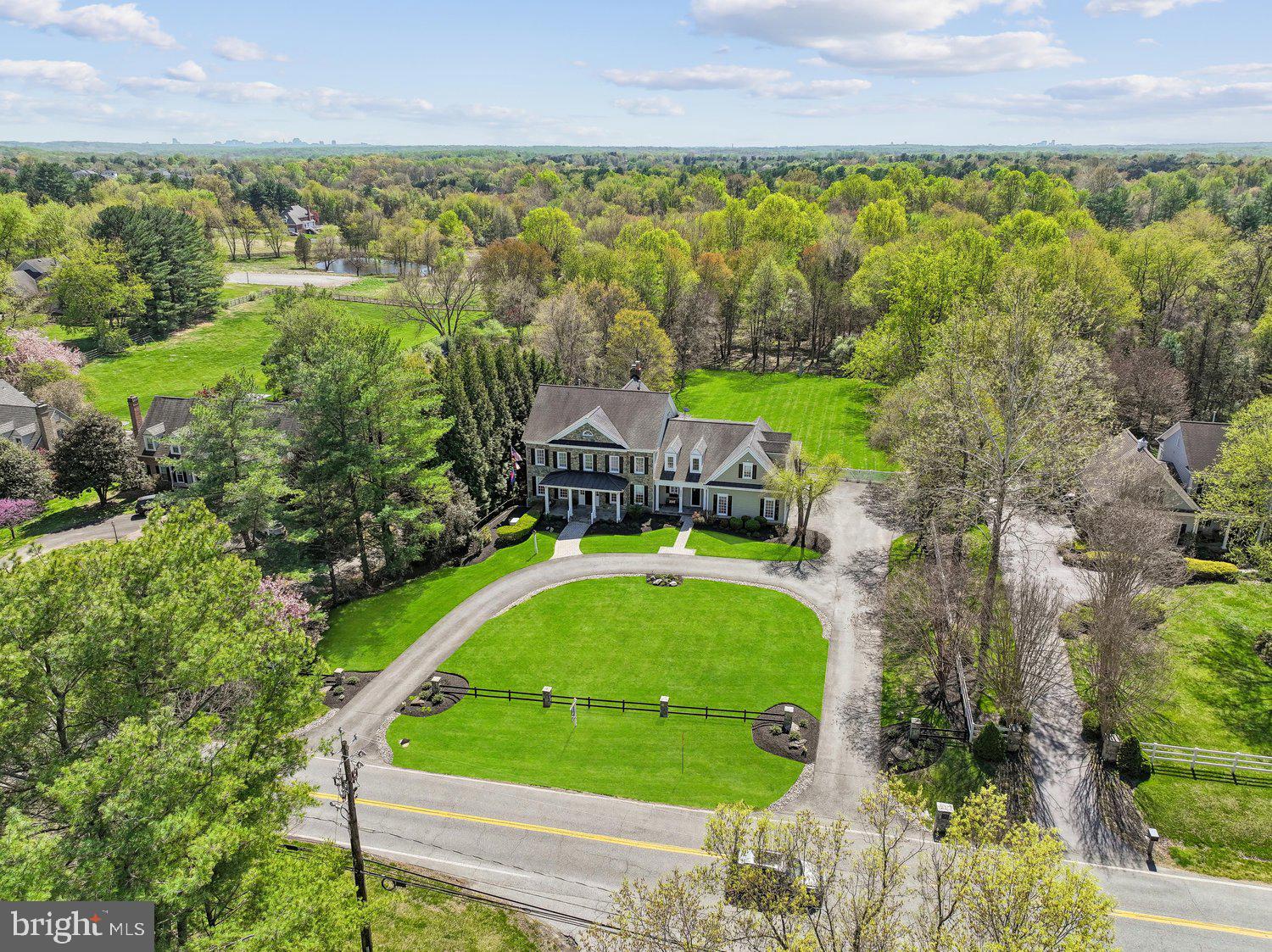 TRAVILAH MEADOWS - Residential