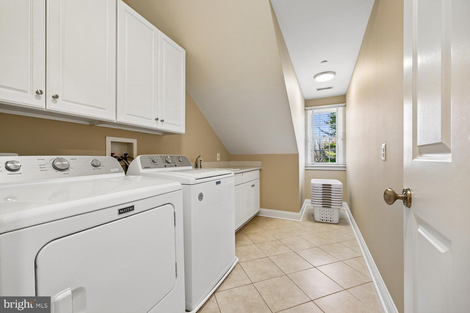 TRAVILAH MEADOWS - Residential