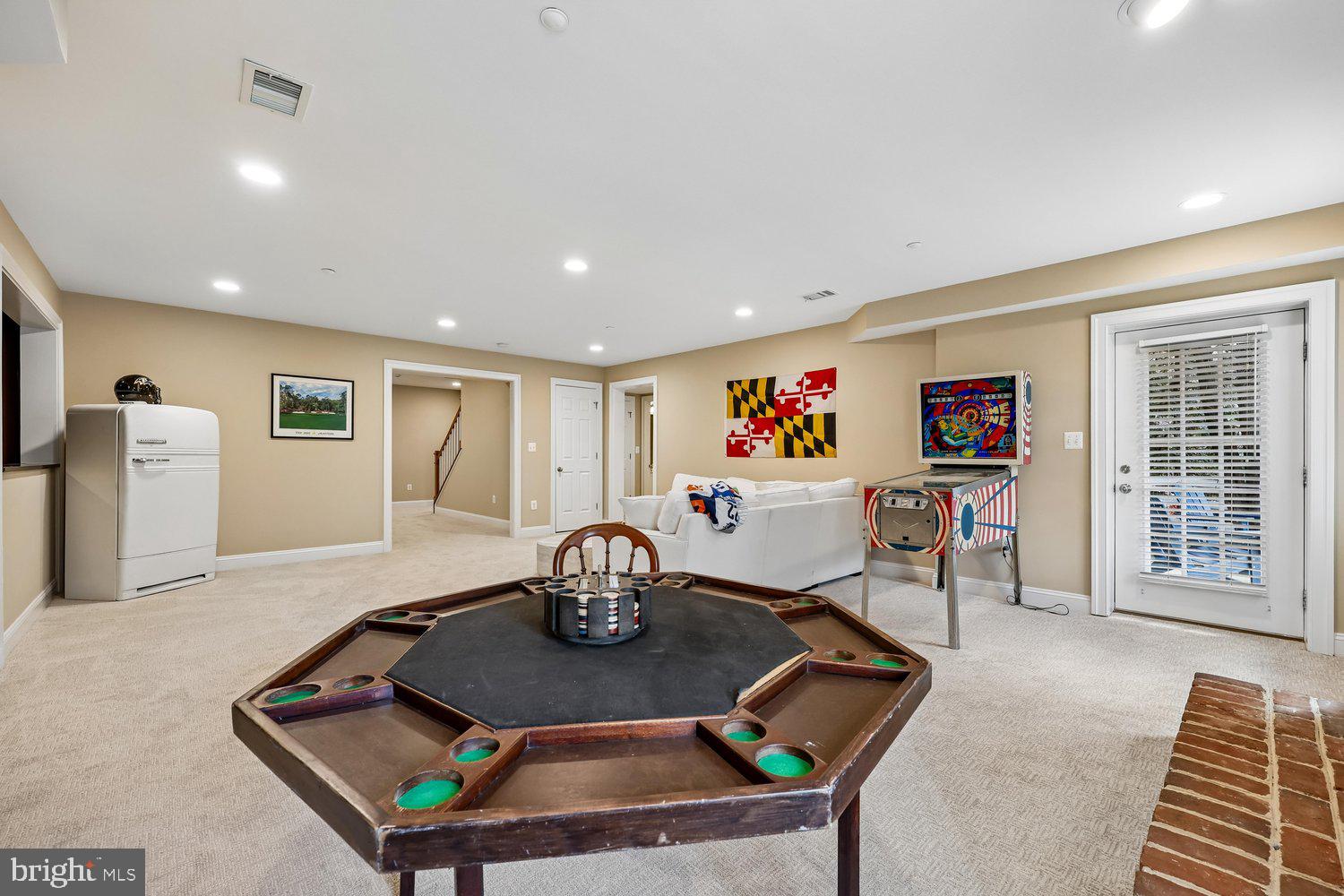 TRAVILAH MEADOWS - Residential