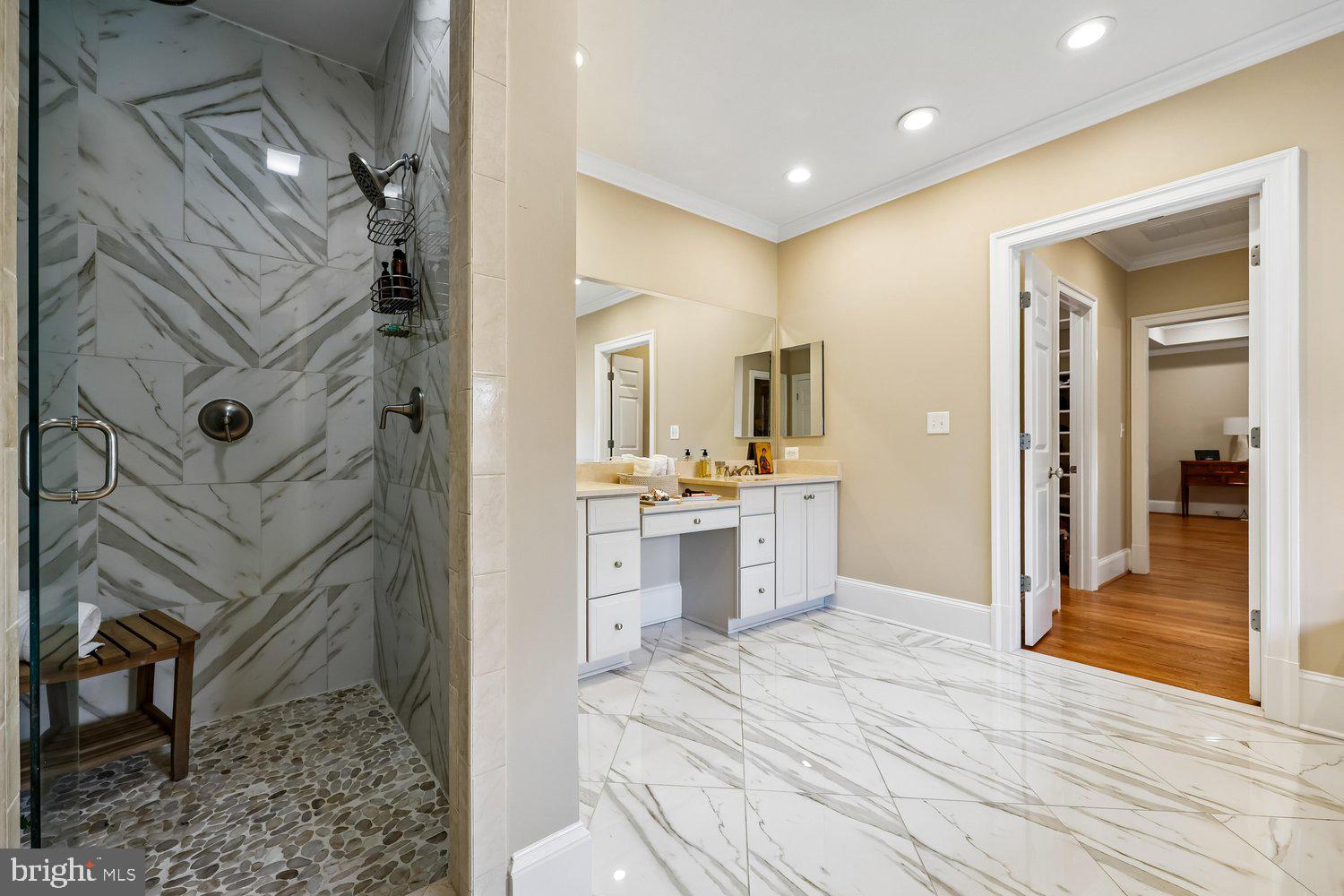 TRAVILAH MEADOWS - Residential