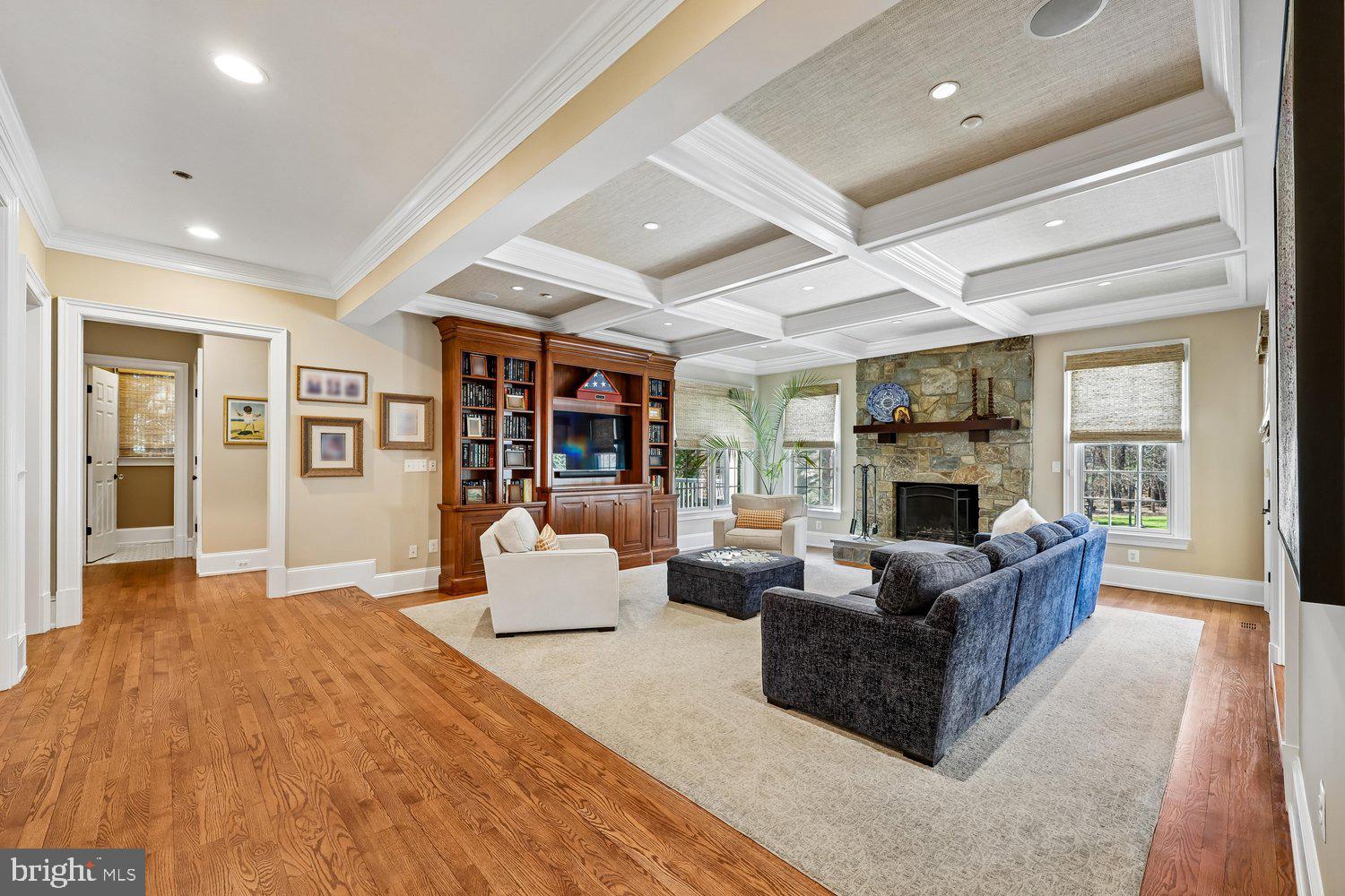 TRAVILAH MEADOWS - Residential