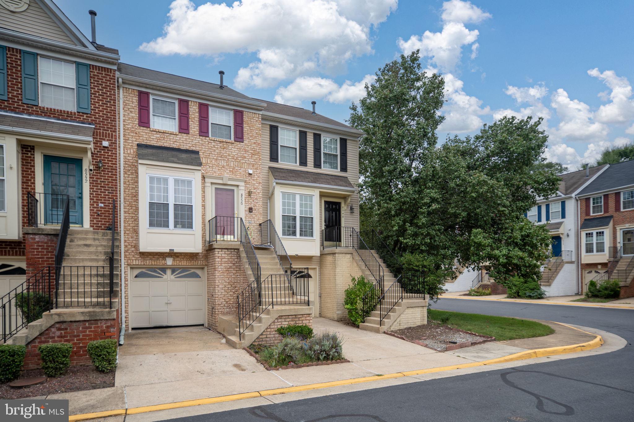 8548 TOWNE MANOR COURT