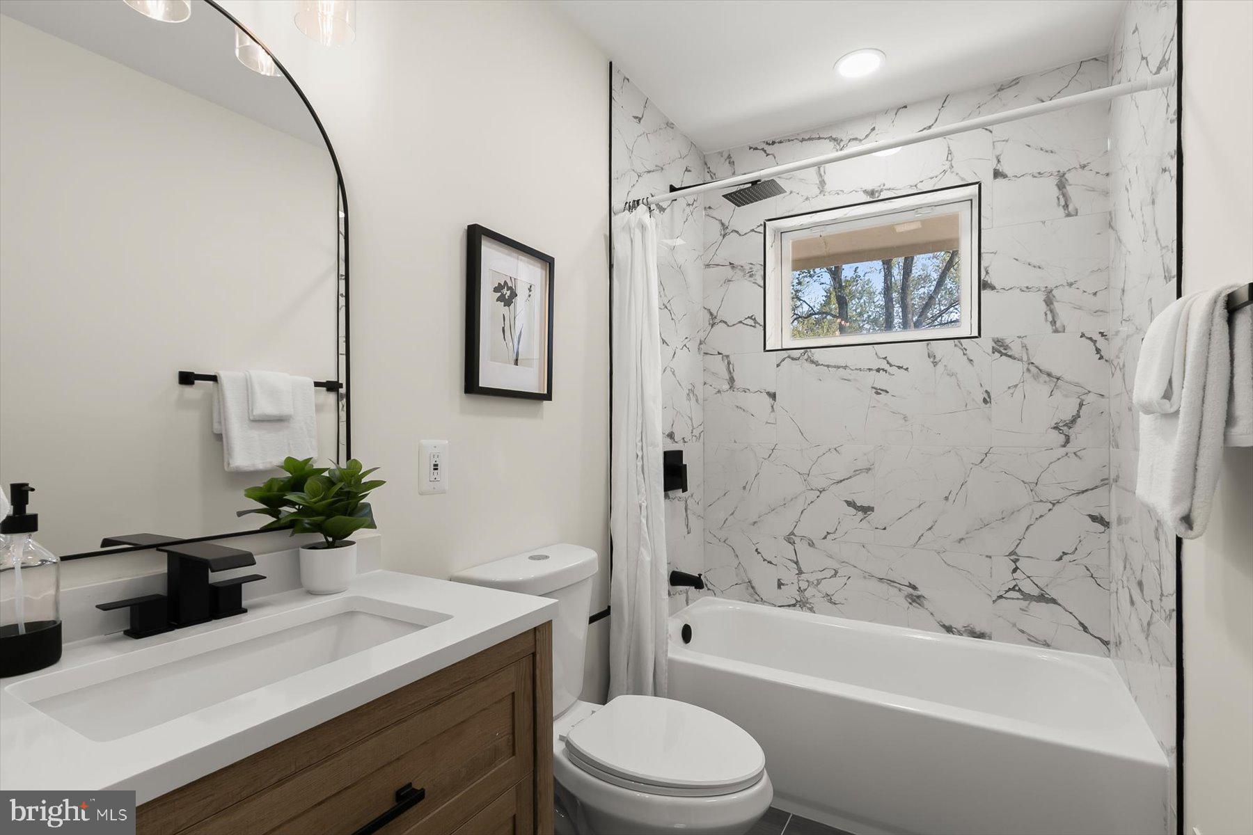 DISTRICT HEIGHTS - Residential