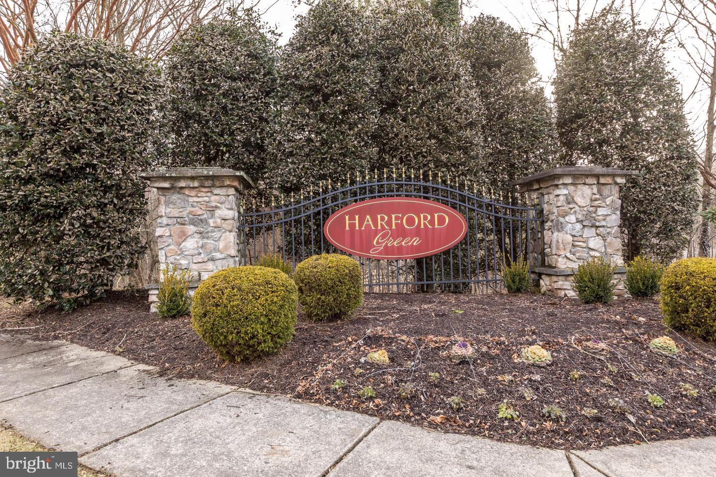 2302 ARTHURS WOODS DRIVE