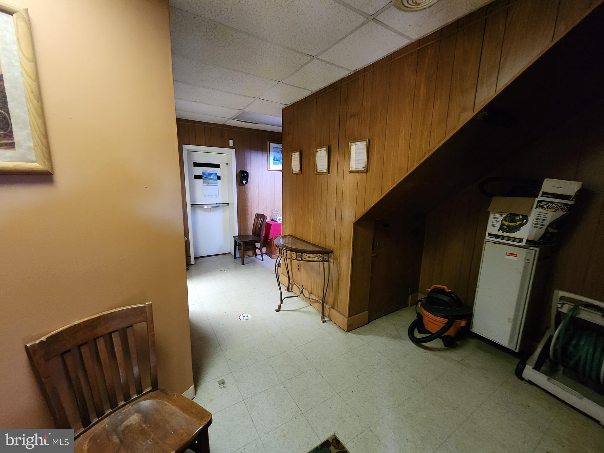 WALTHERSON - Commercial Sale