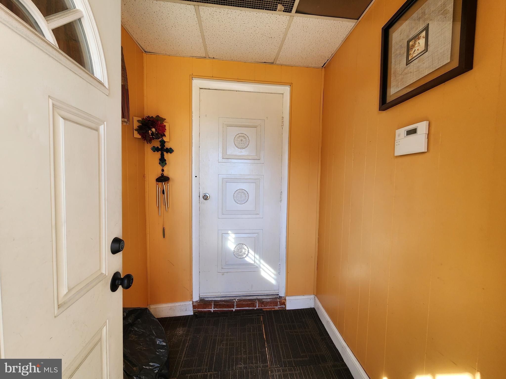 WALTHERSON - Commercial Sale