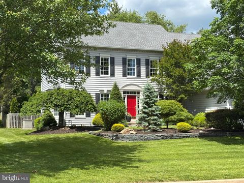 32 EAGLETON FARM ROAD NEWTOWN PA 18940