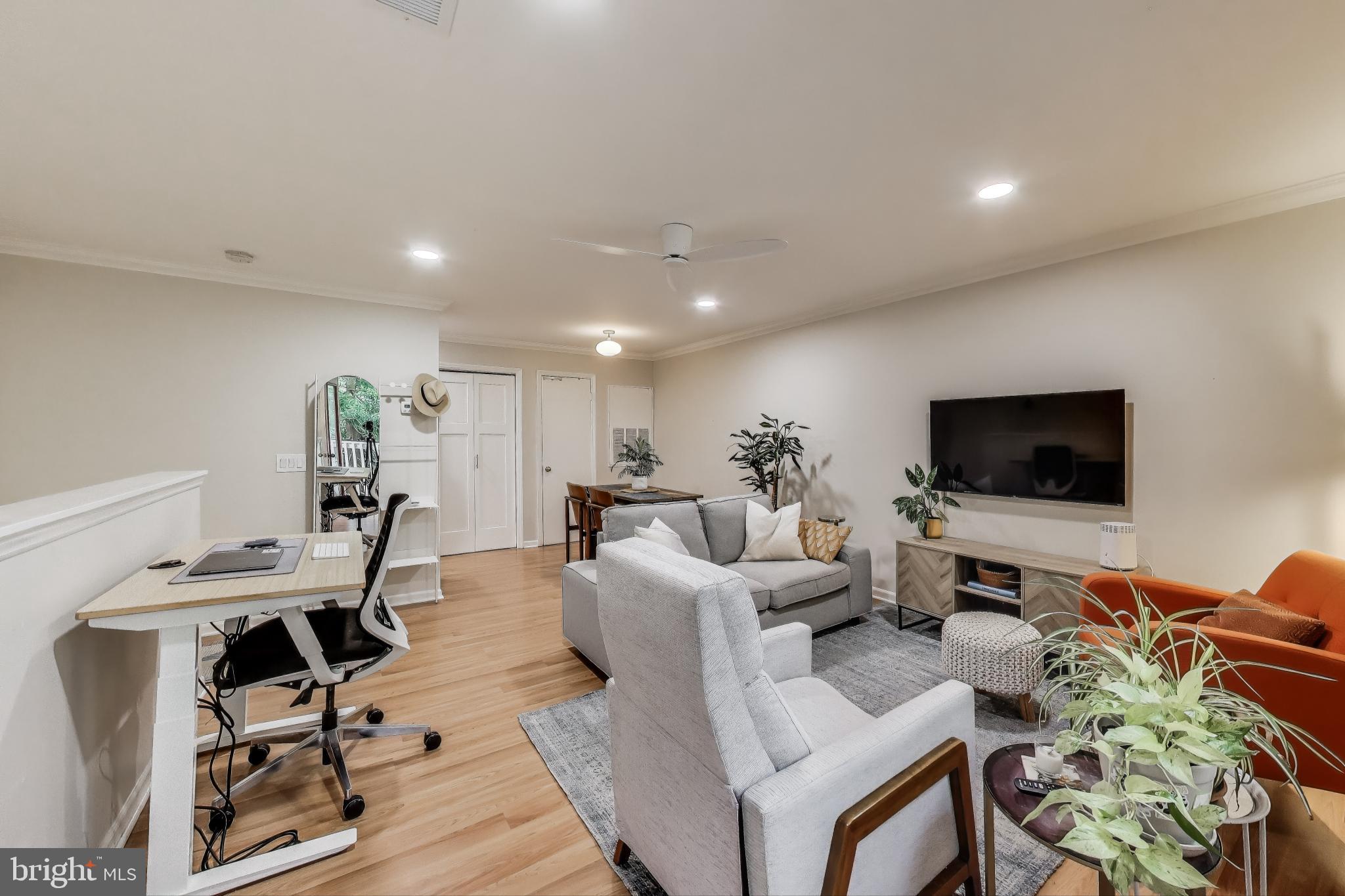 GABLES OF TUCKERMAN - Residential Lease