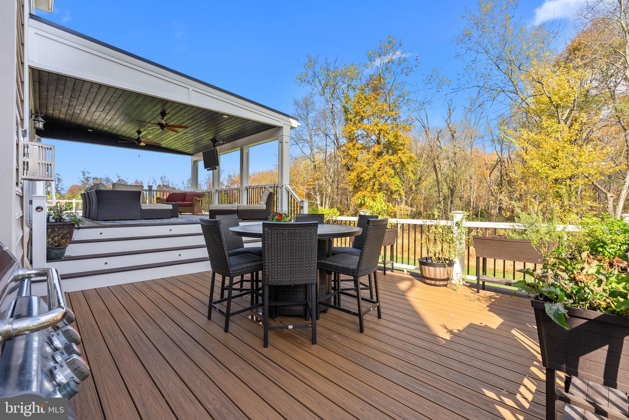 WARRINGTON SPRINGS - Residential