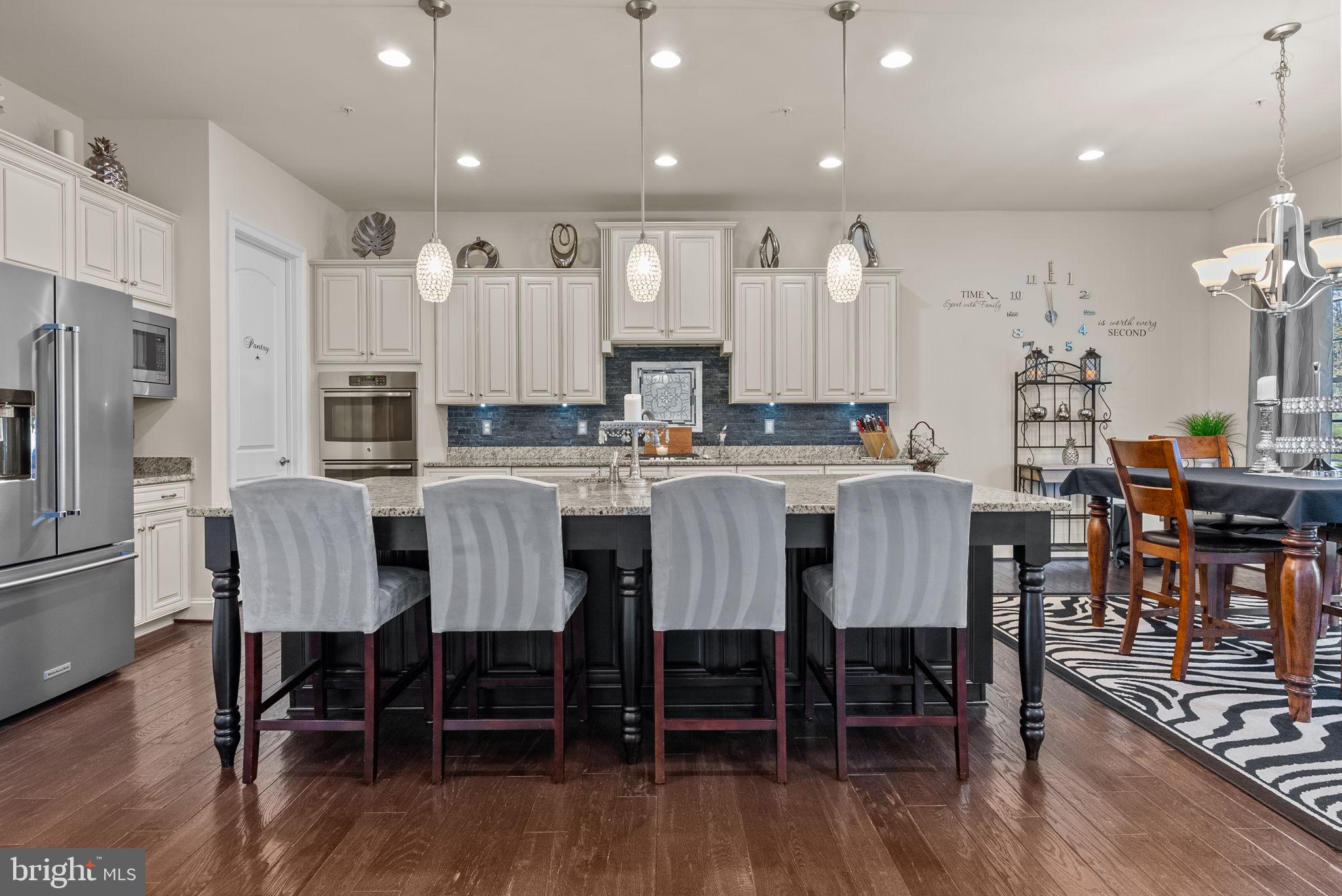 WARRINGTON SPRINGS - Residential