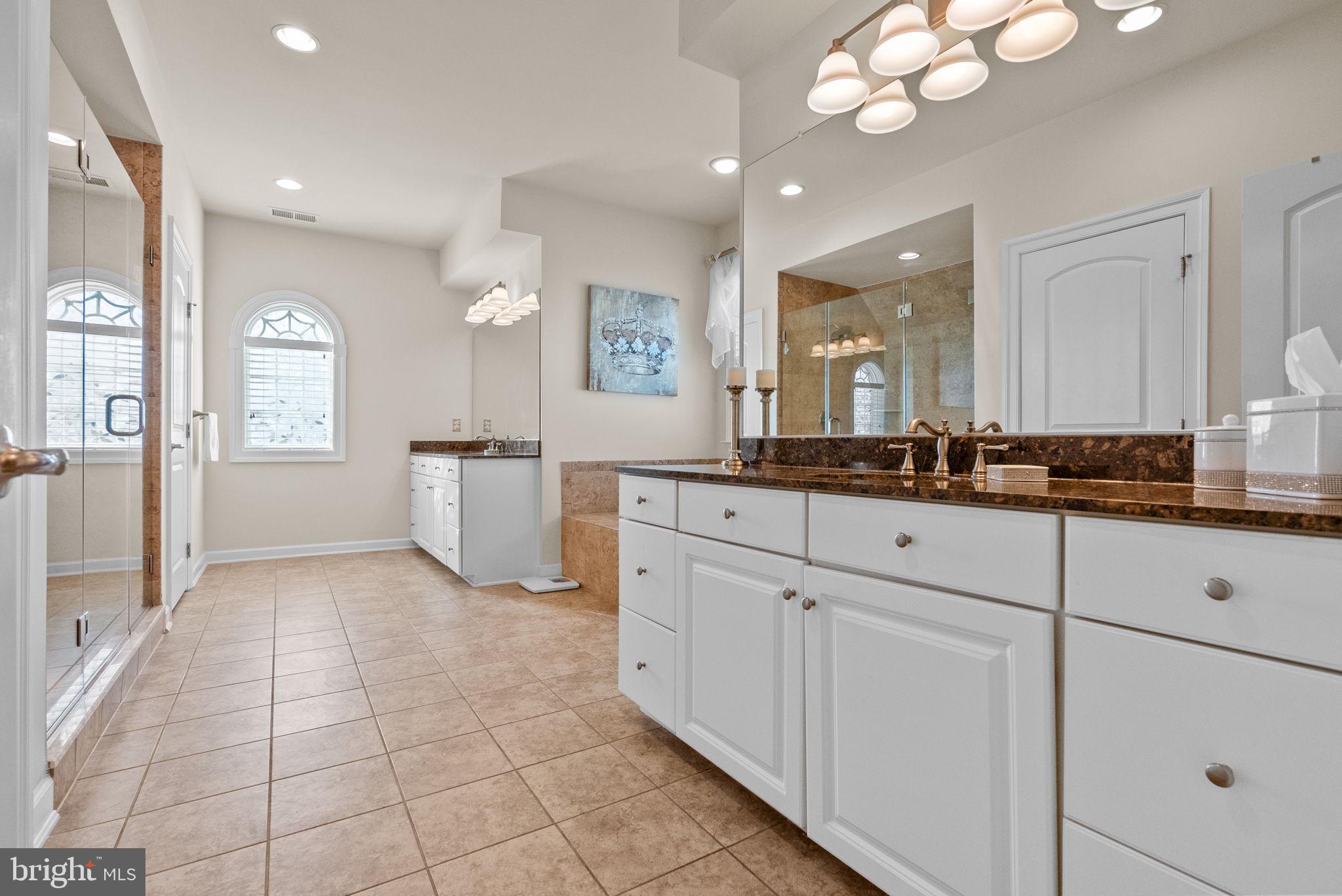 WARRINGTON SPRINGS - Residential