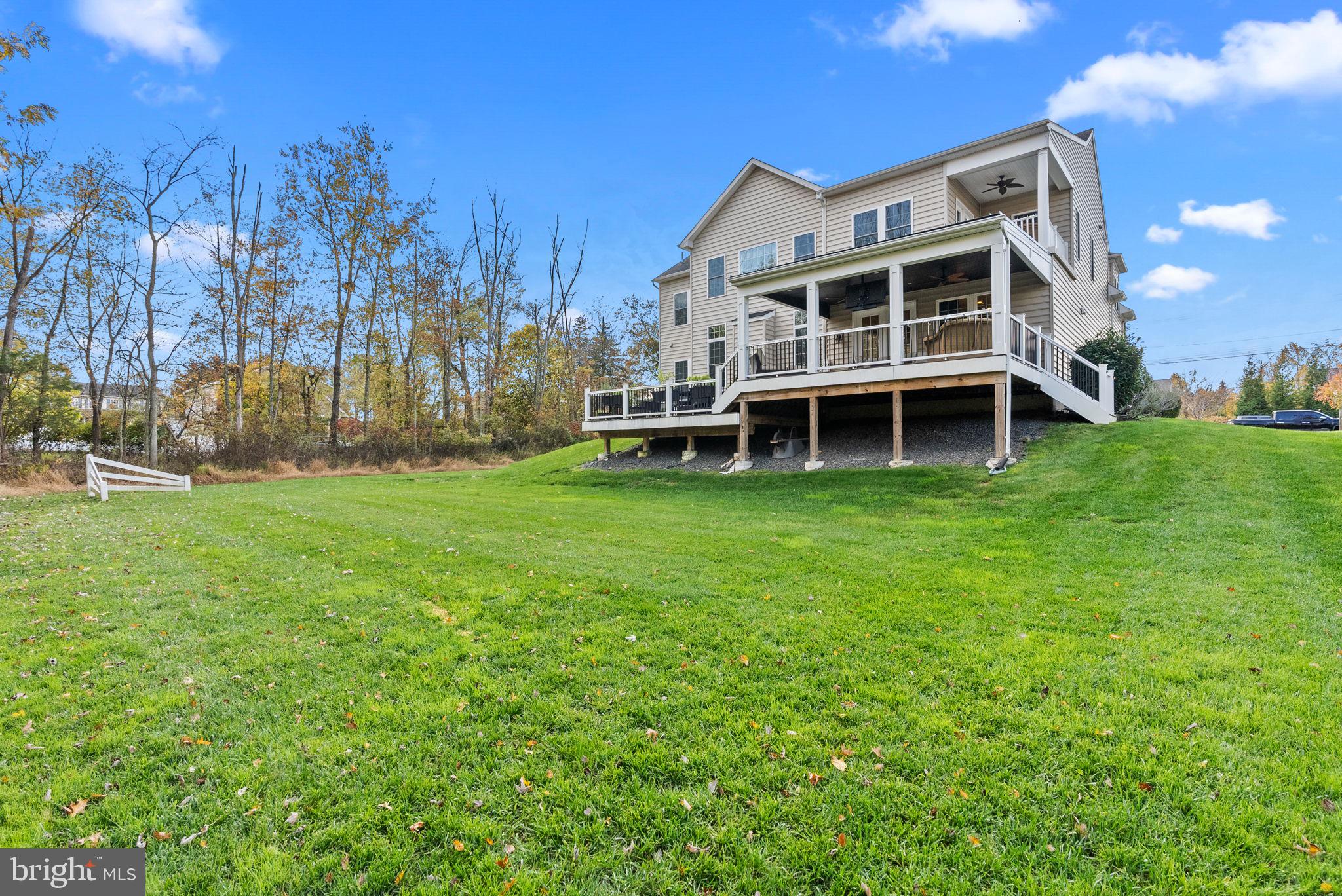 WARRINGTON SPRINGS - Residential