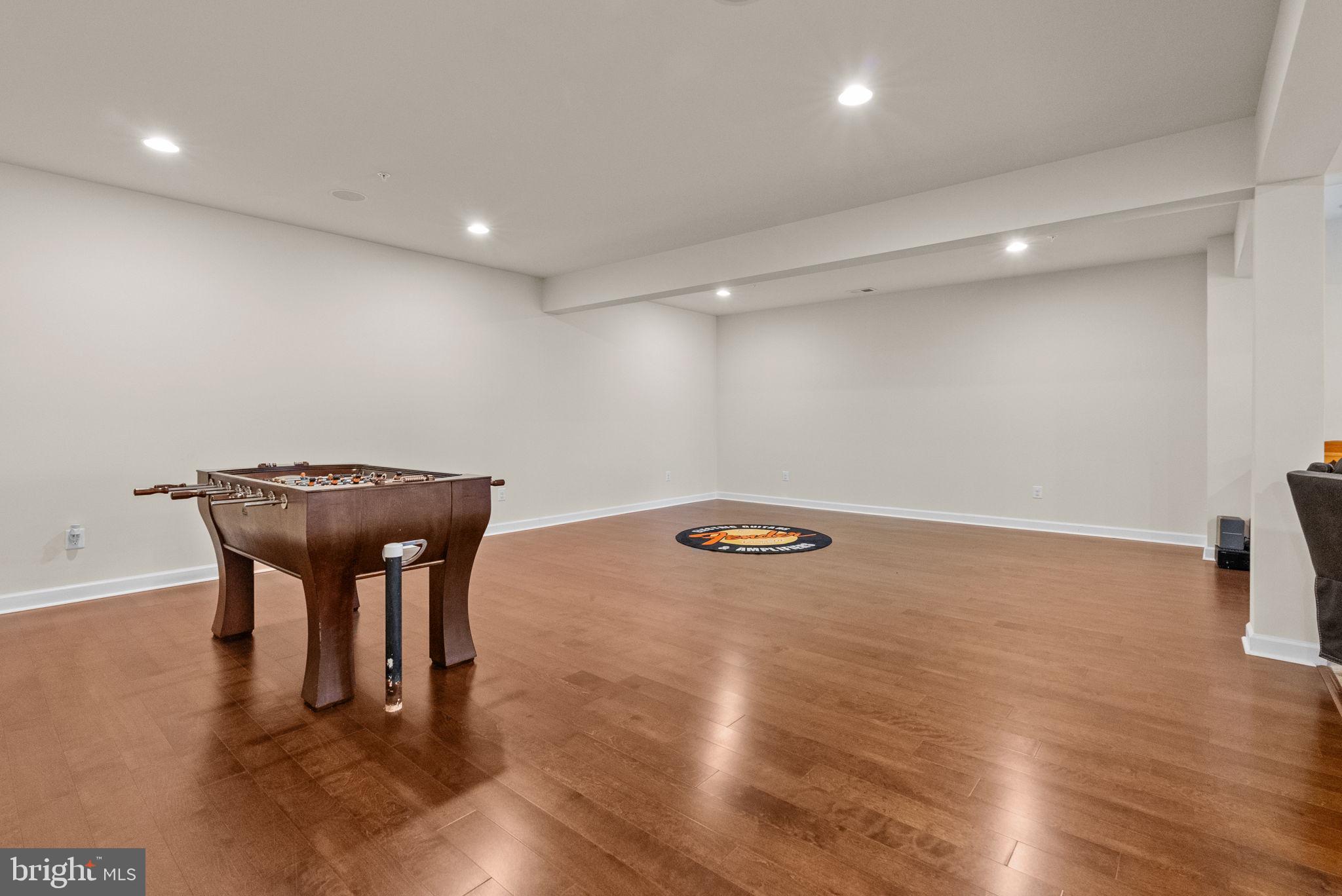 WARRINGTON SPRINGS - Residential