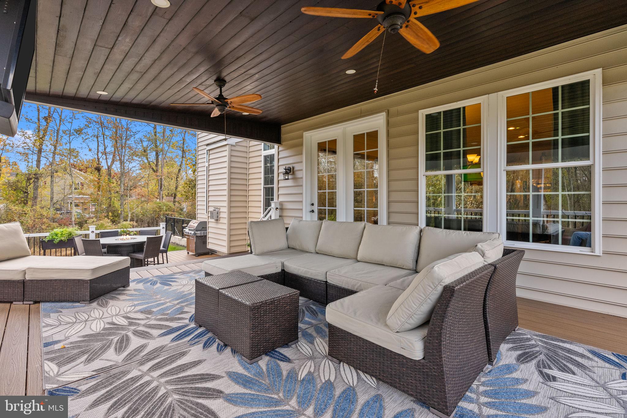 WARRINGTON SPRINGS - Residential