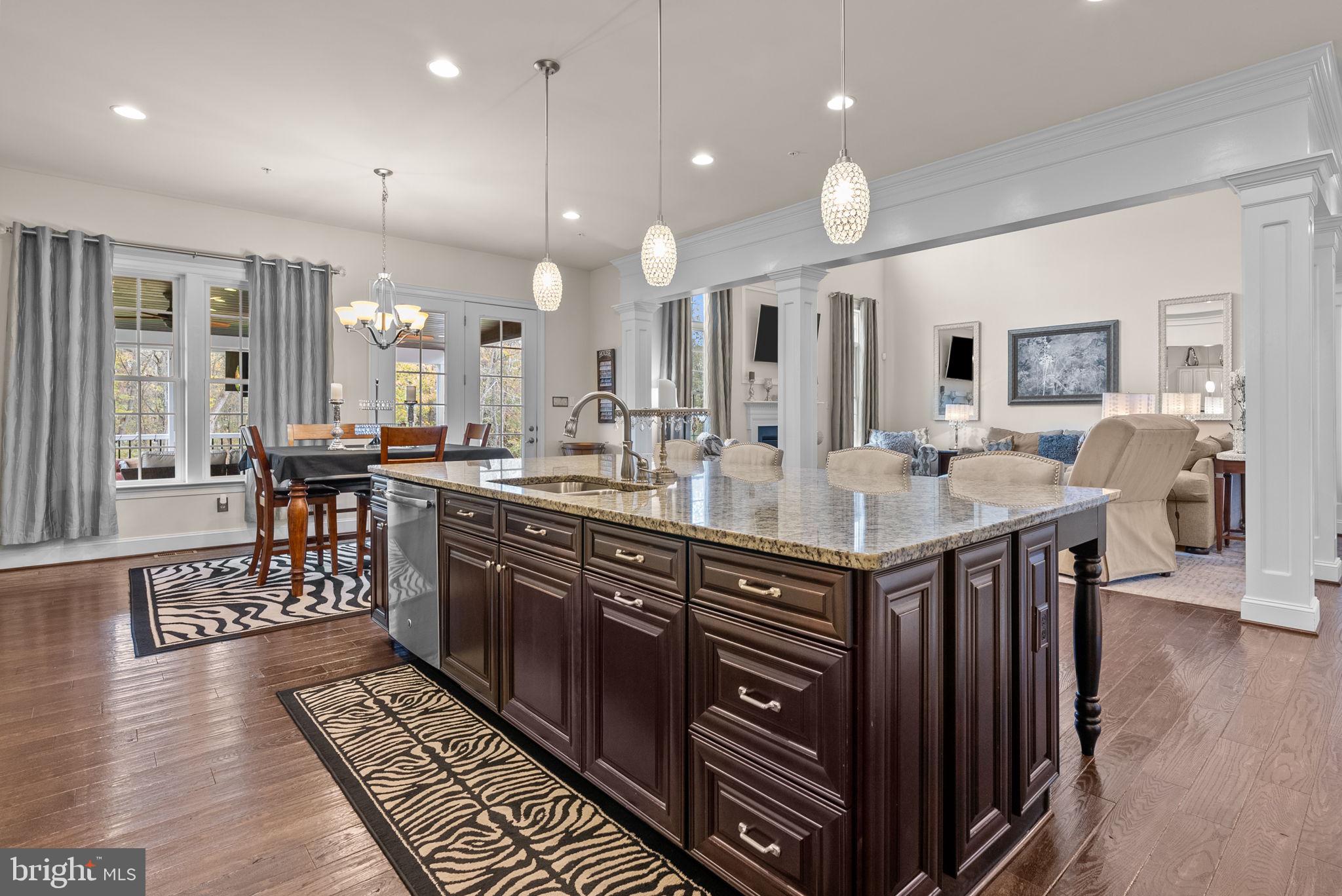 WARRINGTON SPRINGS - Residential