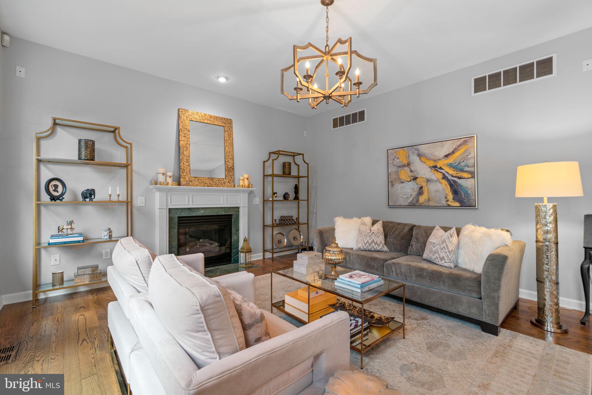 BRITTINGHAM - Residential