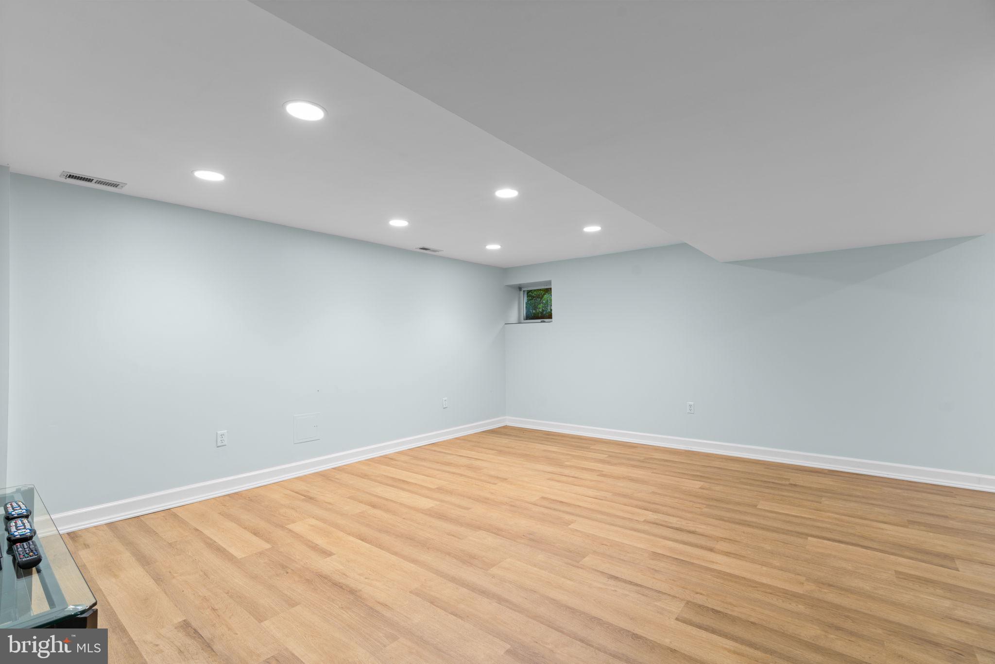 BRITTINGHAM - Residential