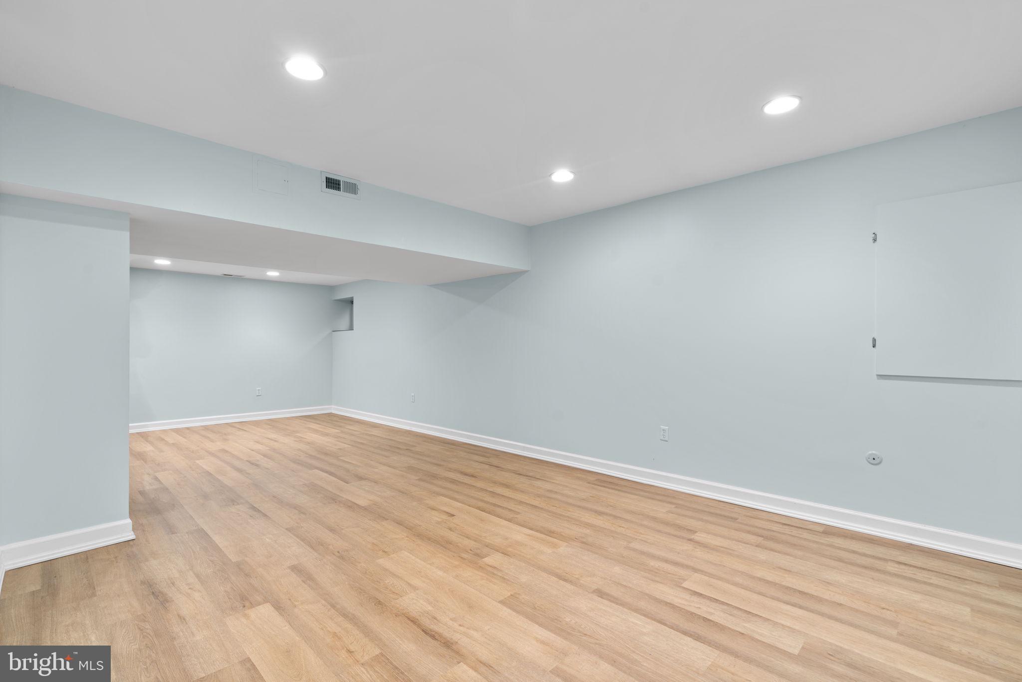 BRITTINGHAM - Residential