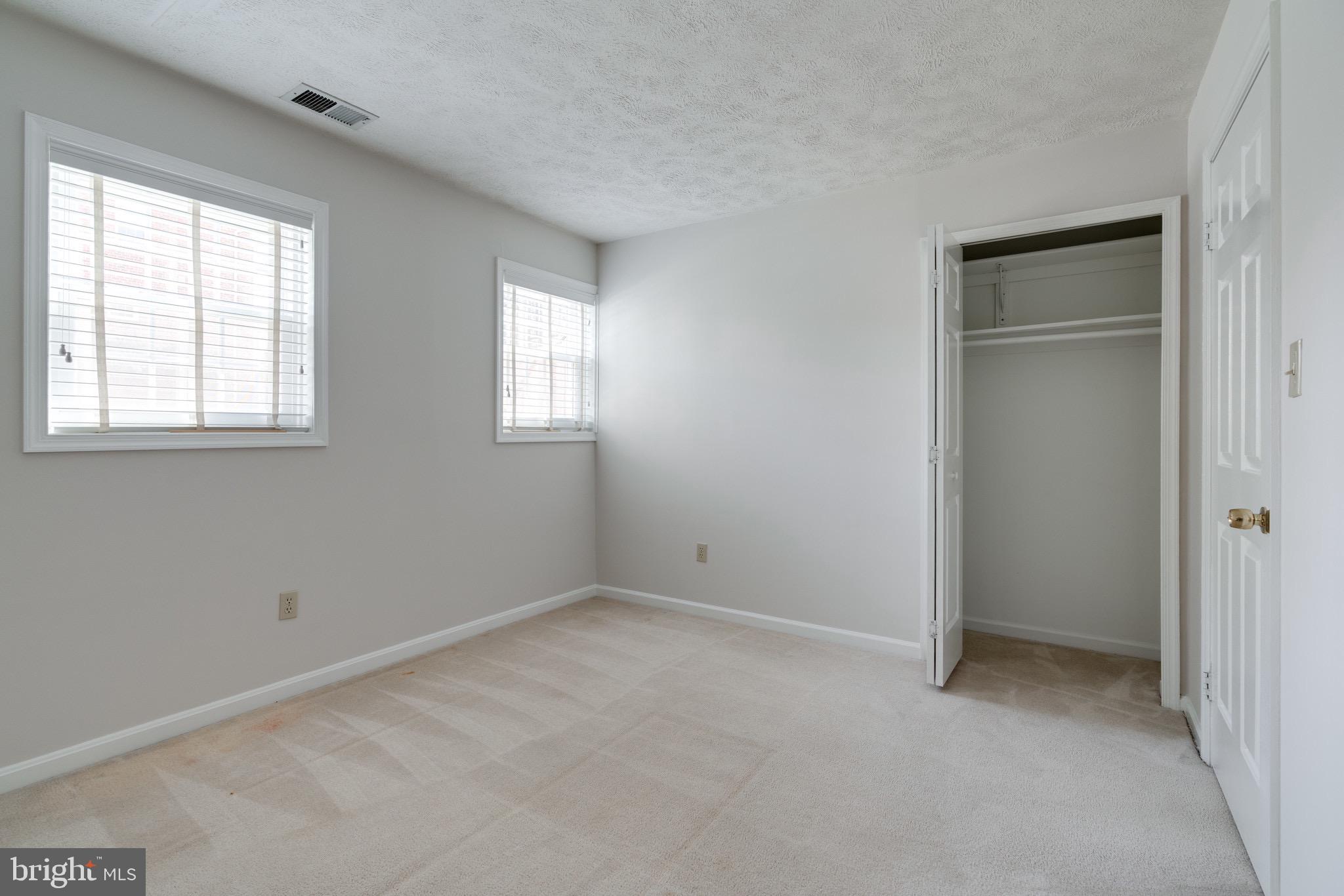 HUNTER VILLAGE - Residential