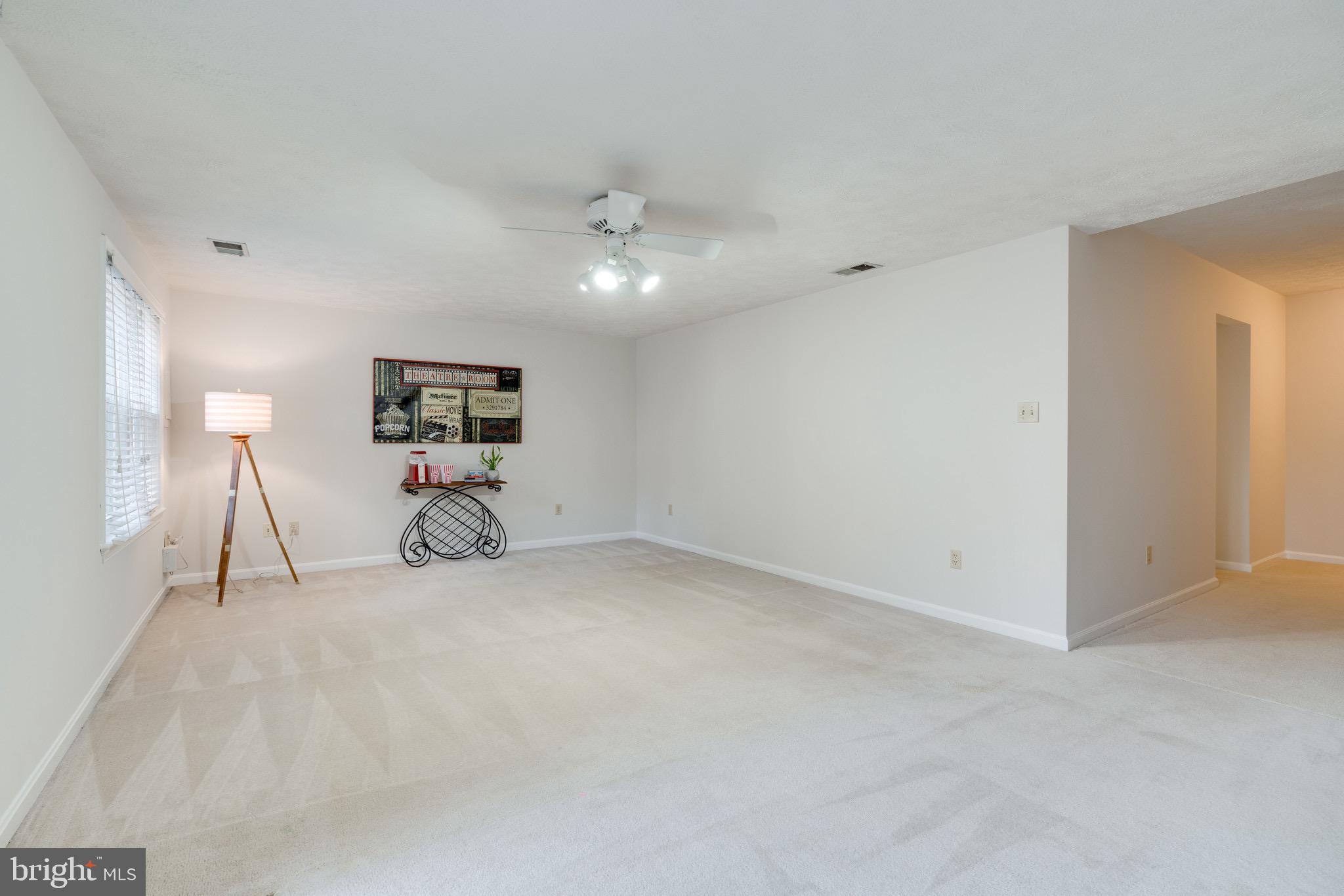 HUNTER VILLAGE - Residential