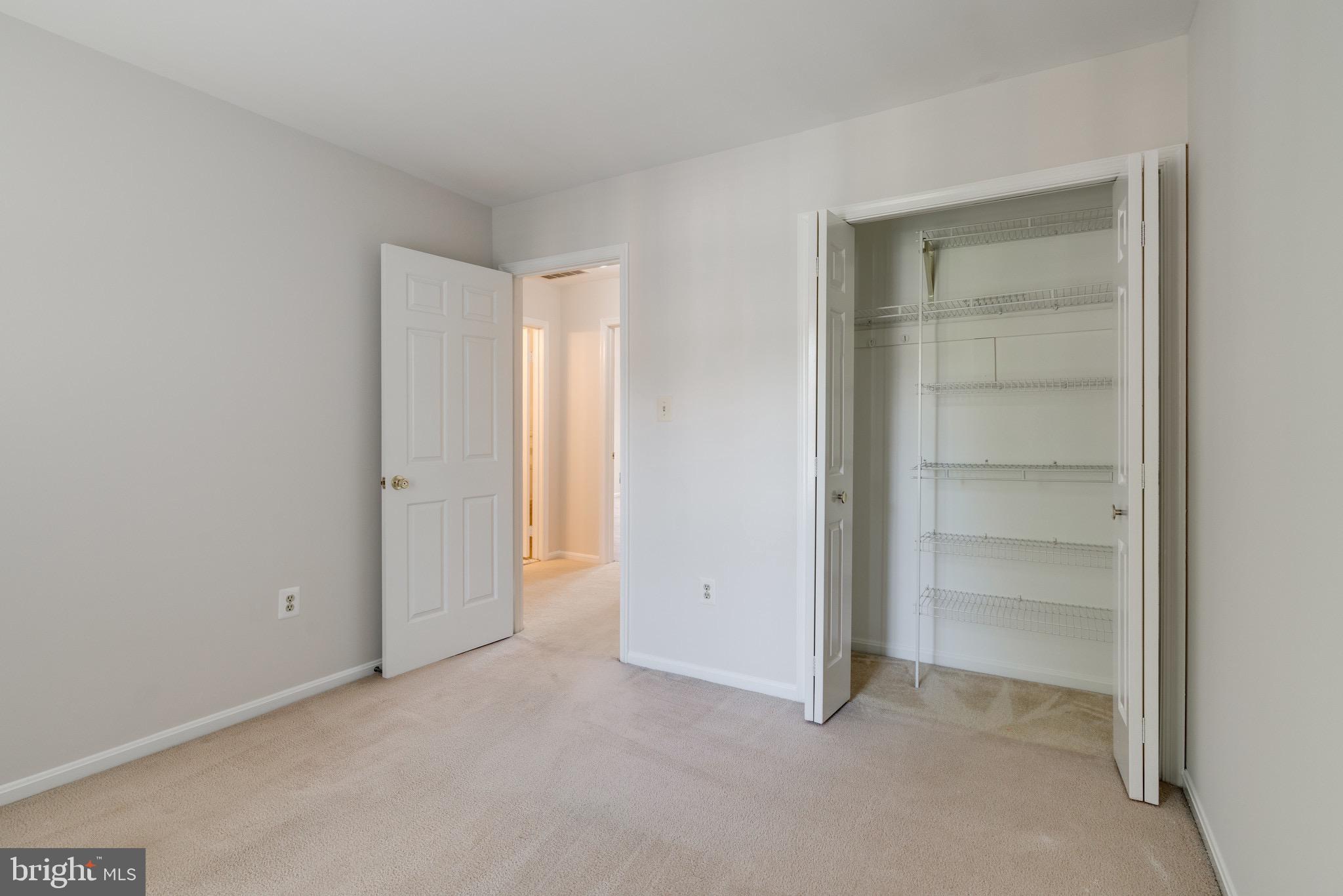 HUNTER VILLAGE - Residential