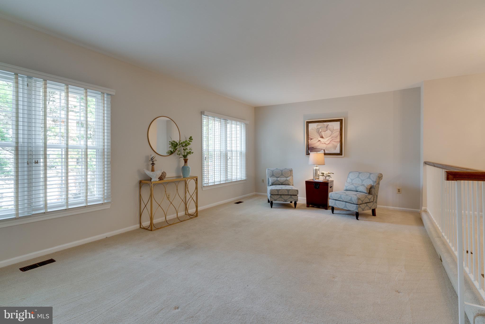 HUNTER VILLAGE - Residential