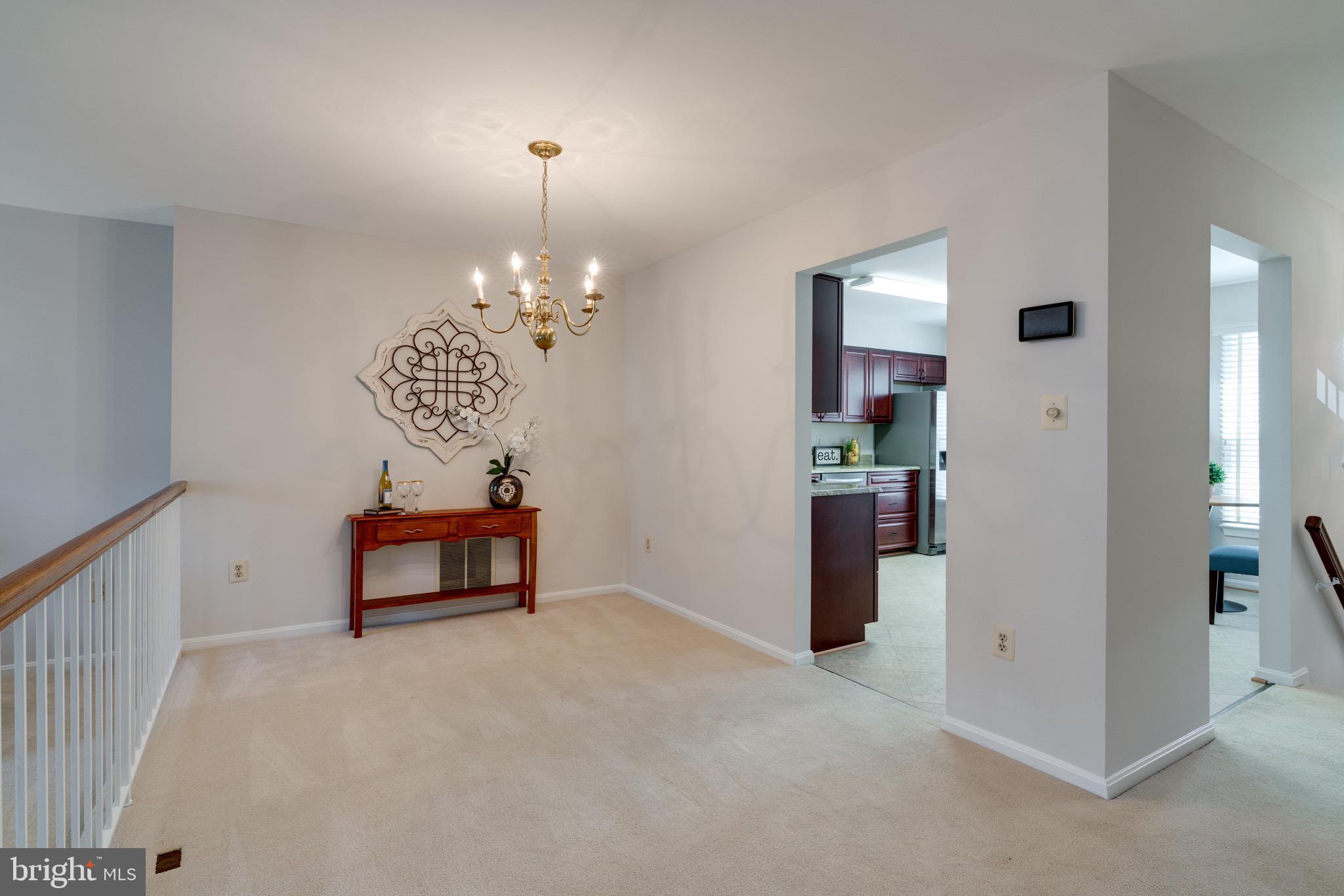 HUNTER VILLAGE - Residential