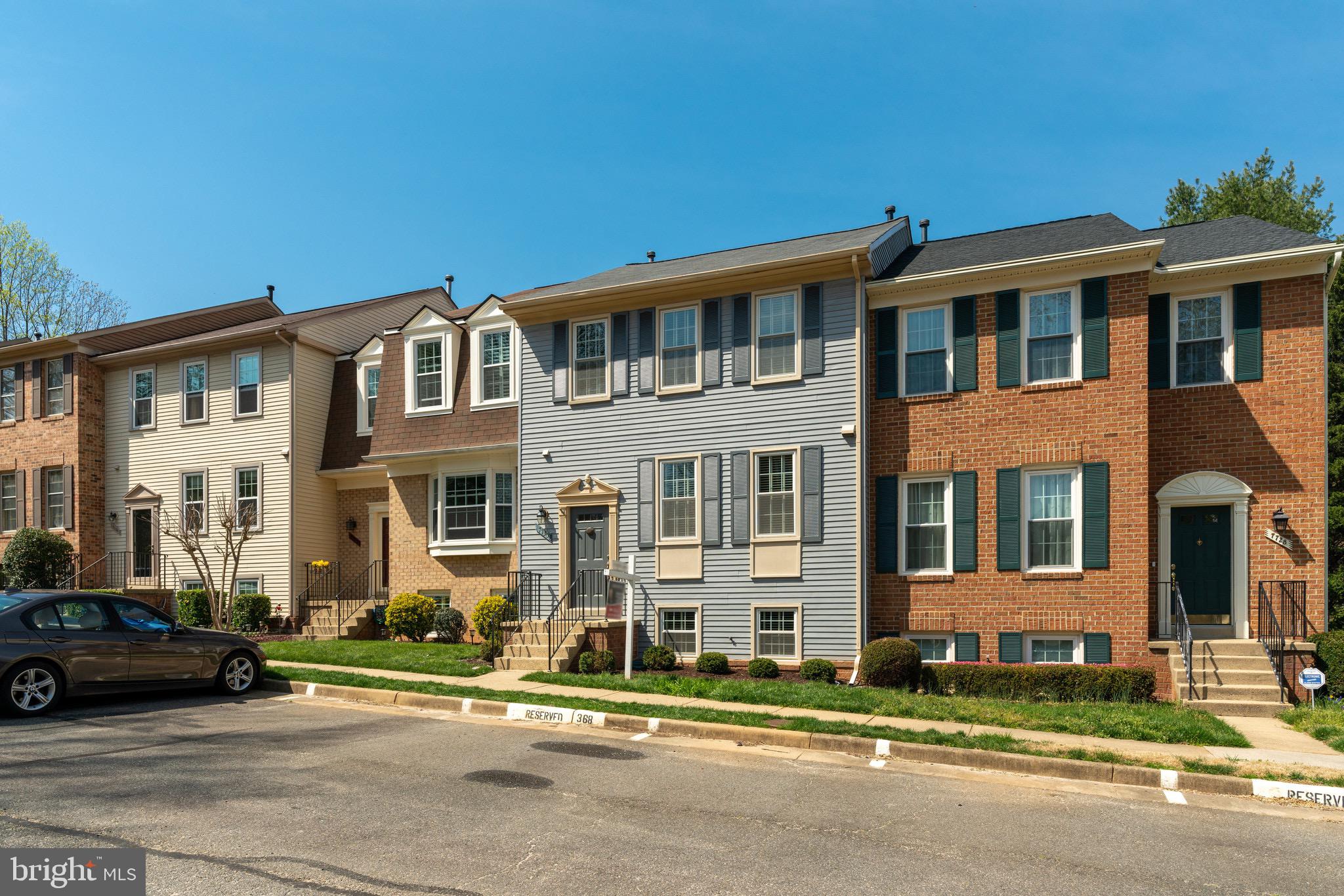 HUNTER VILLAGE - Residential