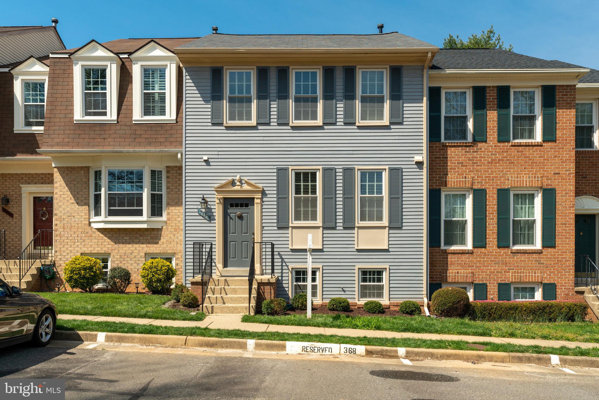 HUNTER VILLAGE - Residential