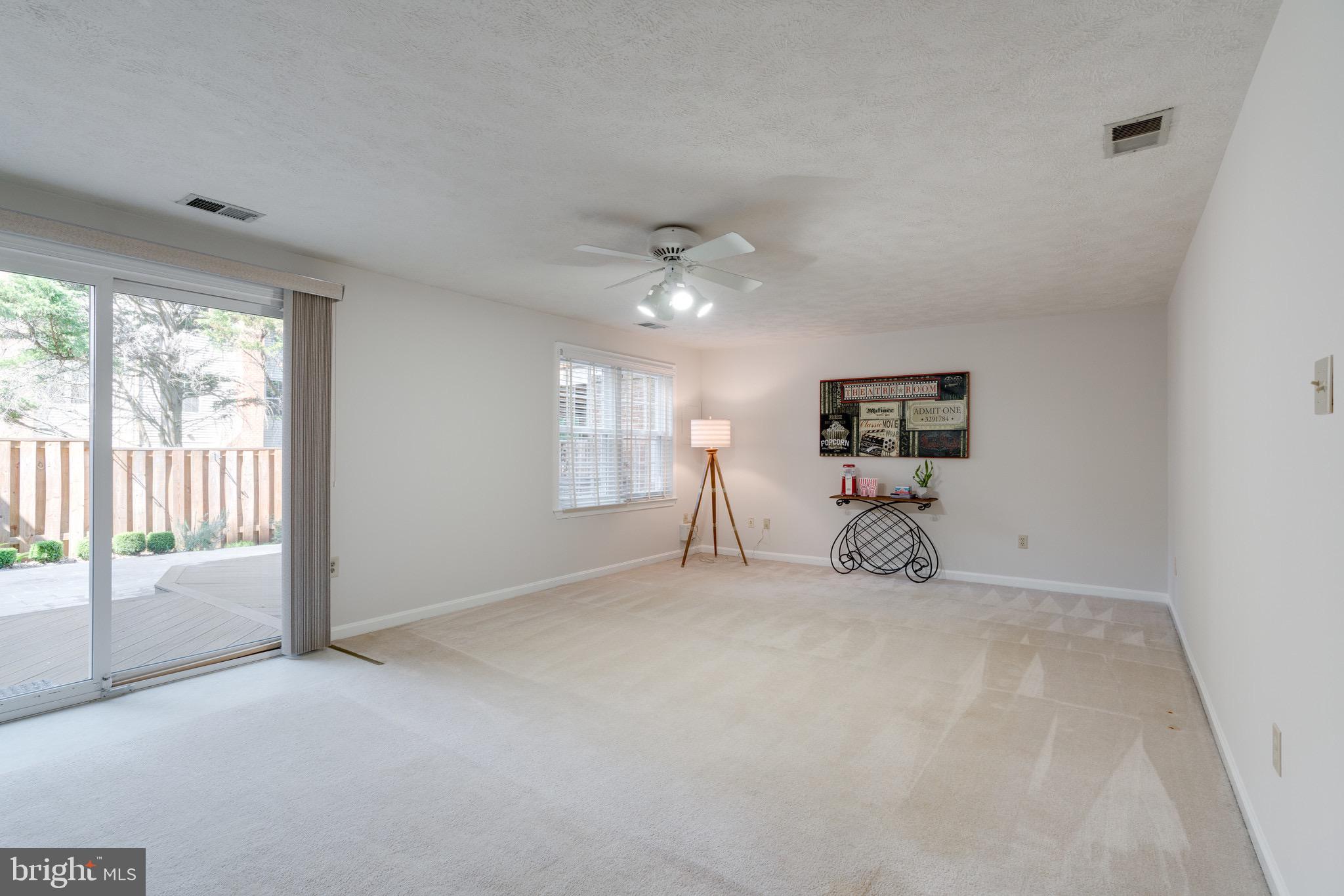 HUNTER VILLAGE - Residential