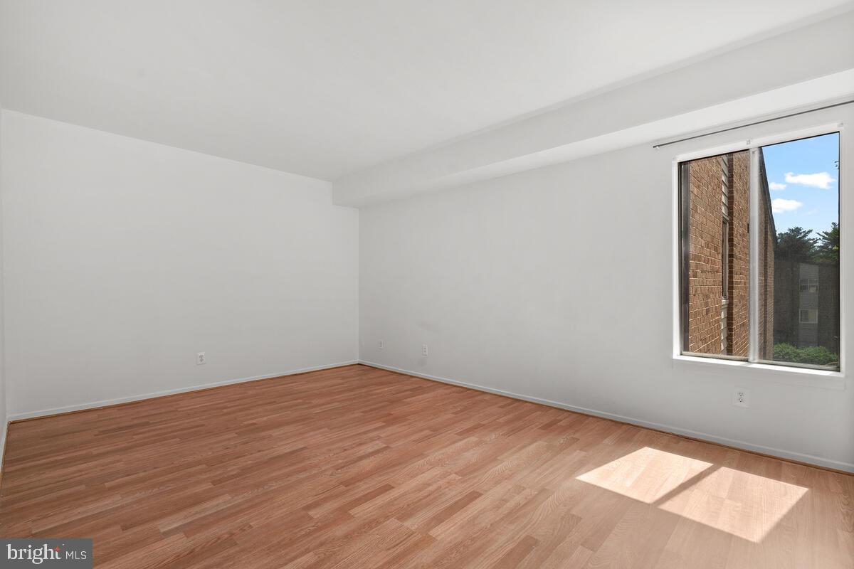 THOMAS CHOICE GARDENS - Residential