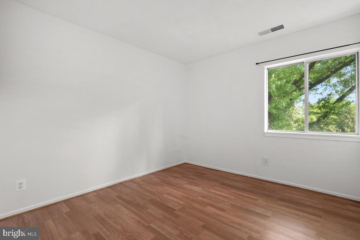 THOMAS CHOICE GARDENS - Residential