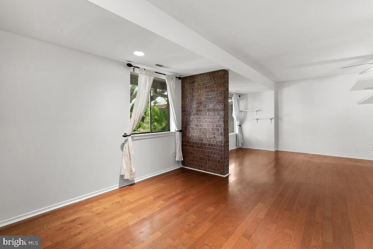 THOMAS CHOICE GARDENS - Residential