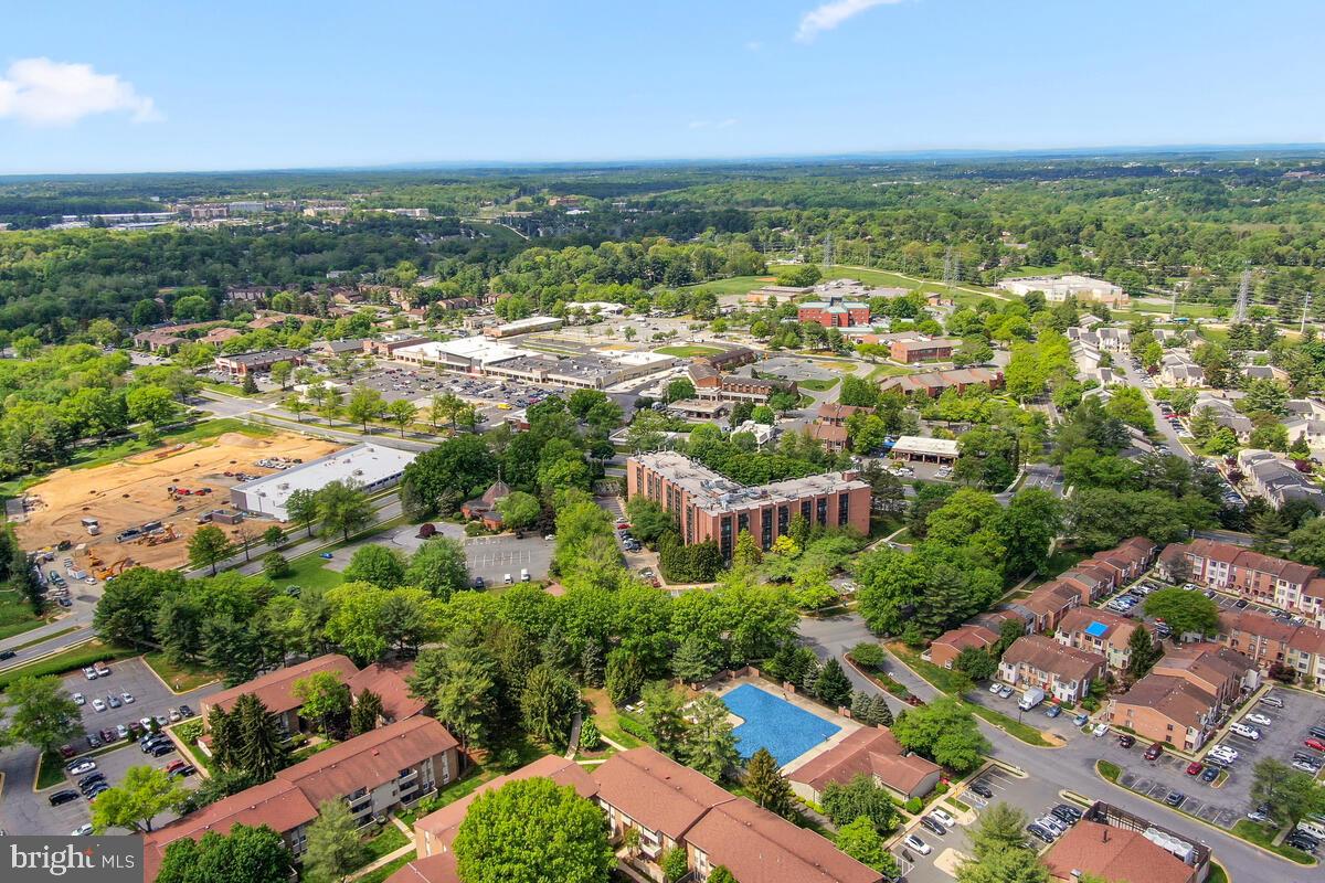 THOMAS CHOICE GARDENS - Residential