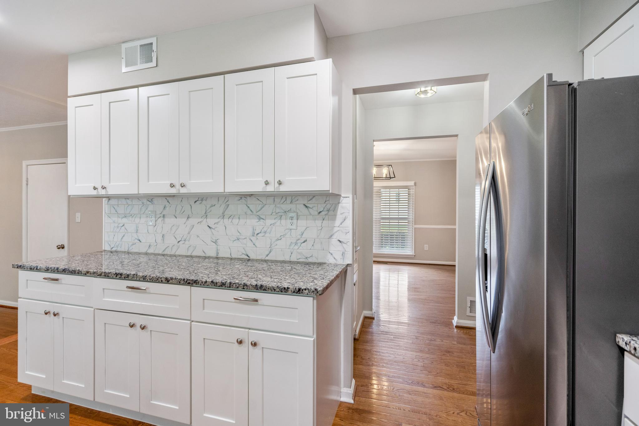 TOWLSTON MEADOWS - Residential Lease