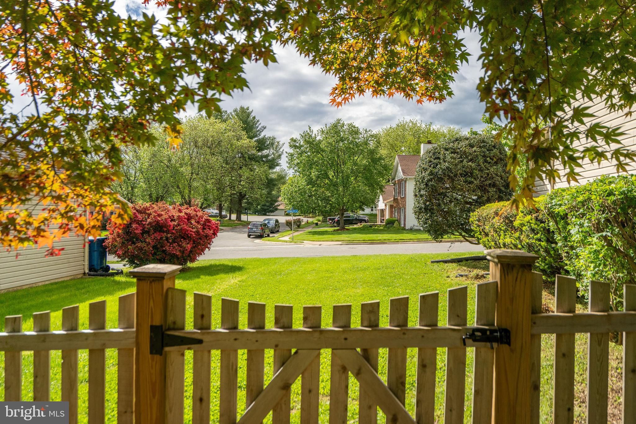 TOWLSTON MEADOWS - Residential Lease