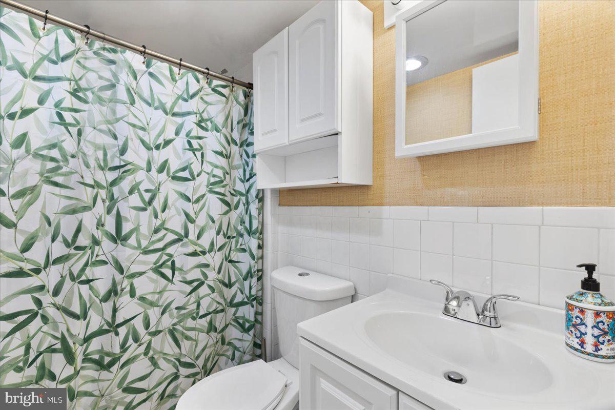 CONNECTICUT AVENUE ESTATES - Residential