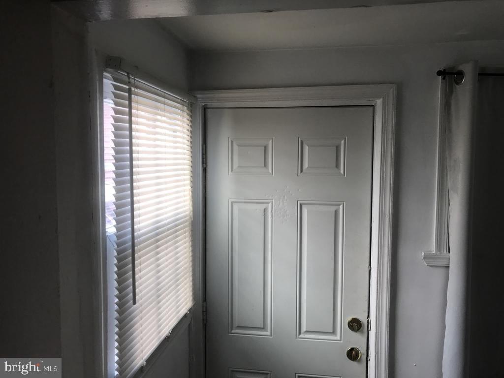 UPPER MORNINGSIDE - Residential Lease