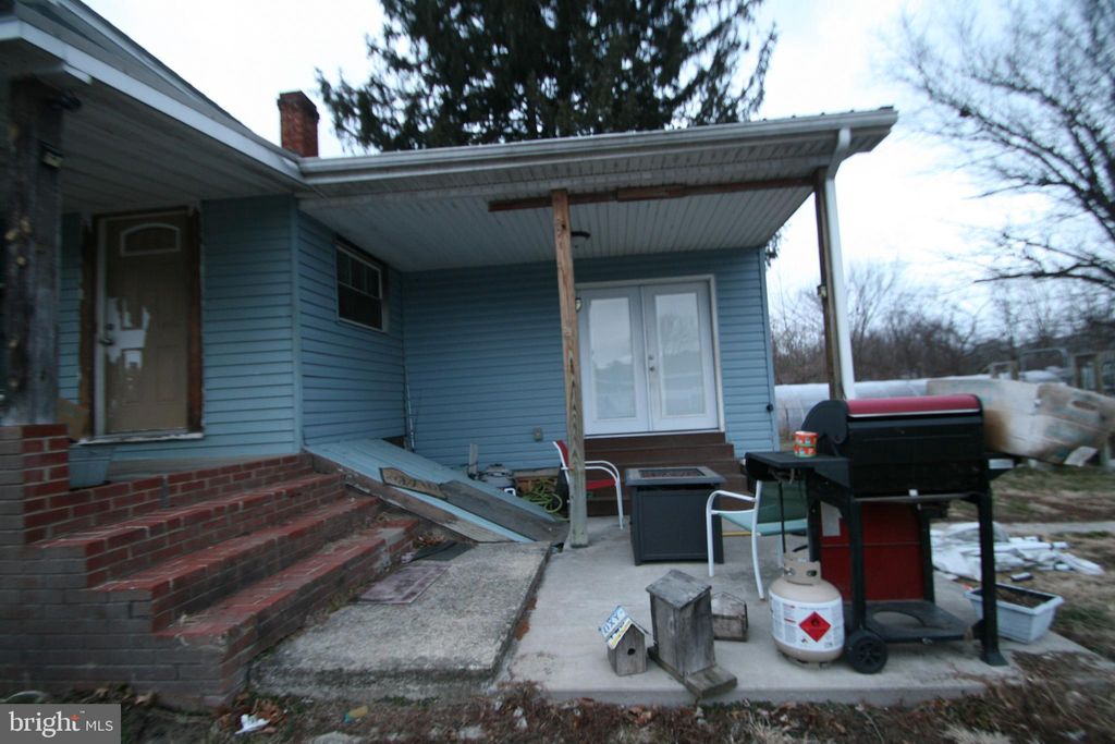 Photo of 247 Valley St, ROCKHILL FURNACE, PA 17249 (MLS # PAHU2023992)