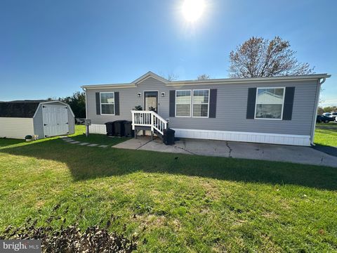 44 OAK KNOLL ESTATE ELIZABETHTOWN PA 17022