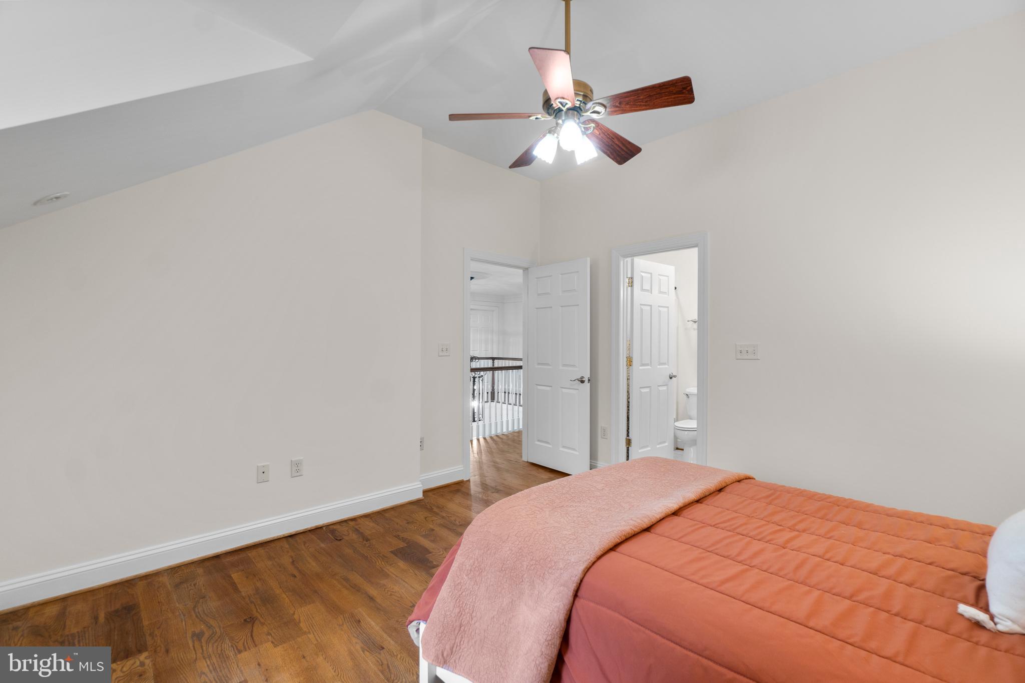 SCENIC MOUNTAIN ESTATES - Residential