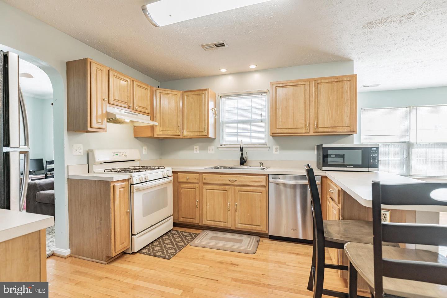 SOMERSET SUB - Residential Lease