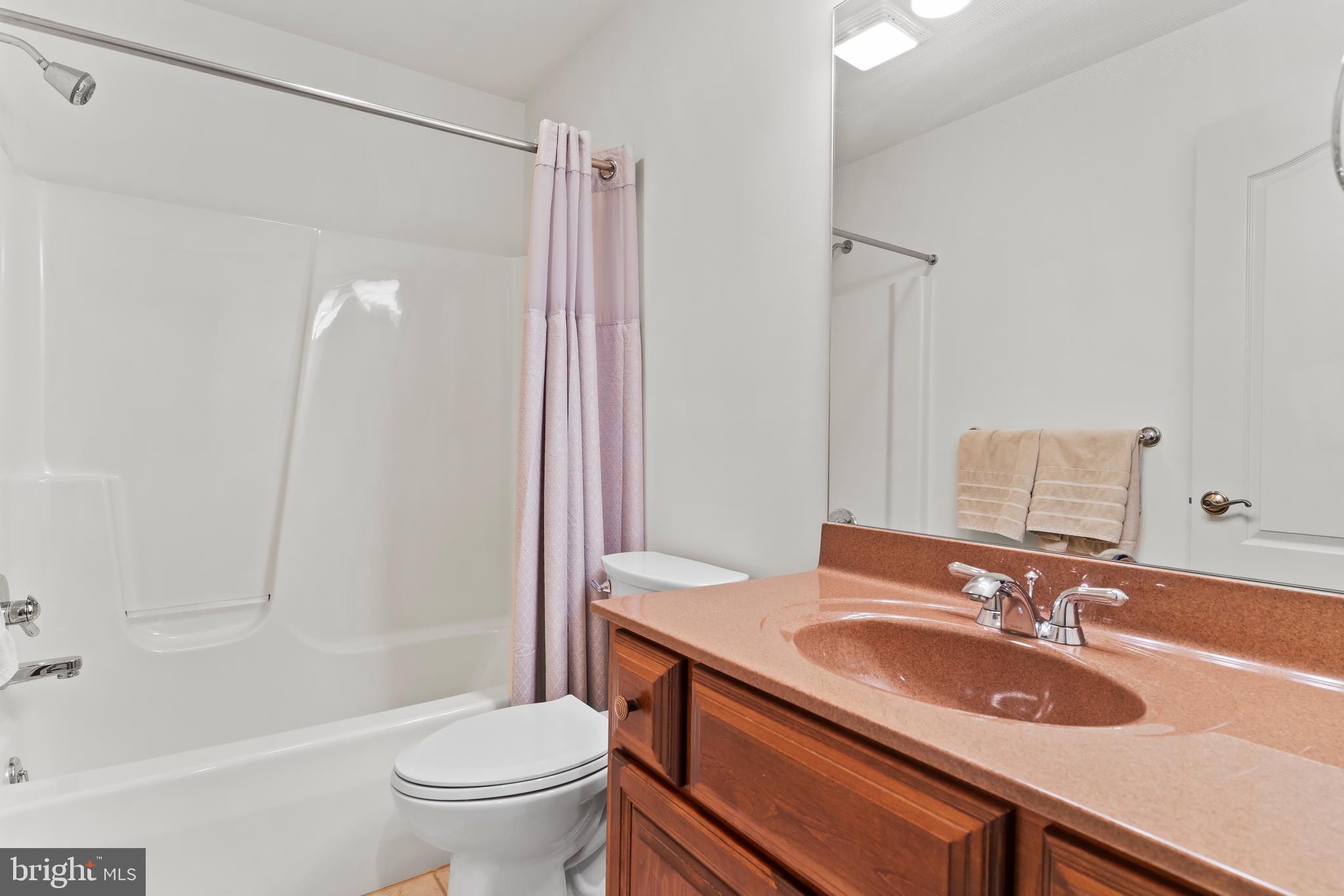 WENTWORTH ESTATES - Residential