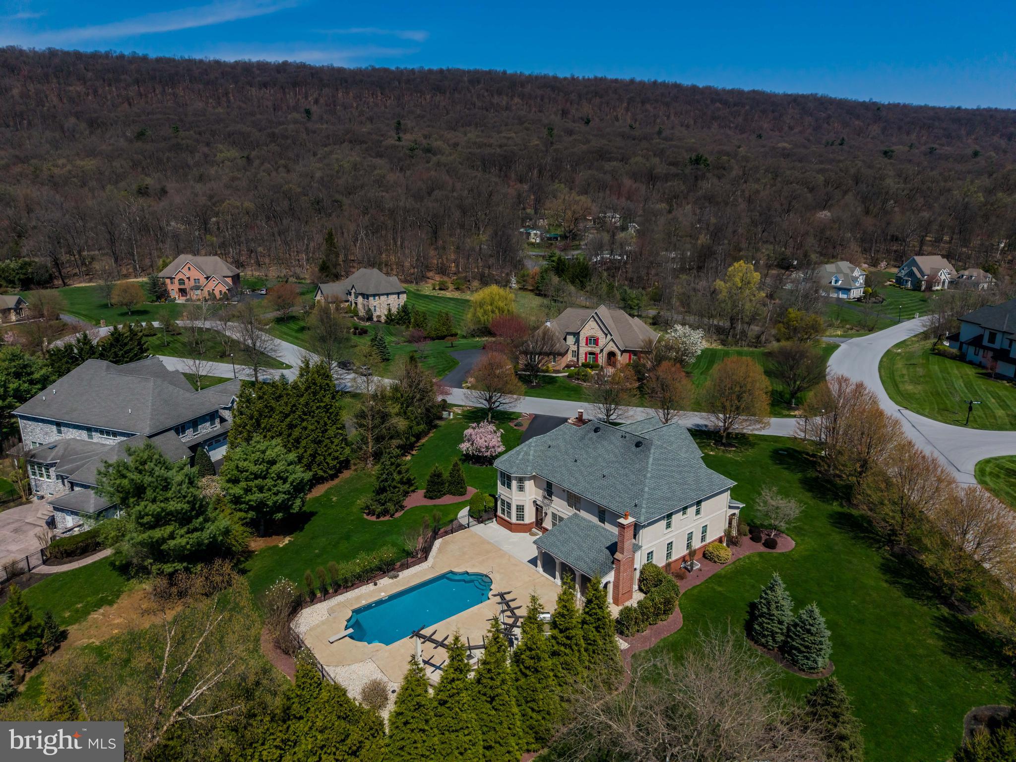 WENTWORTH ESTATES - Residential