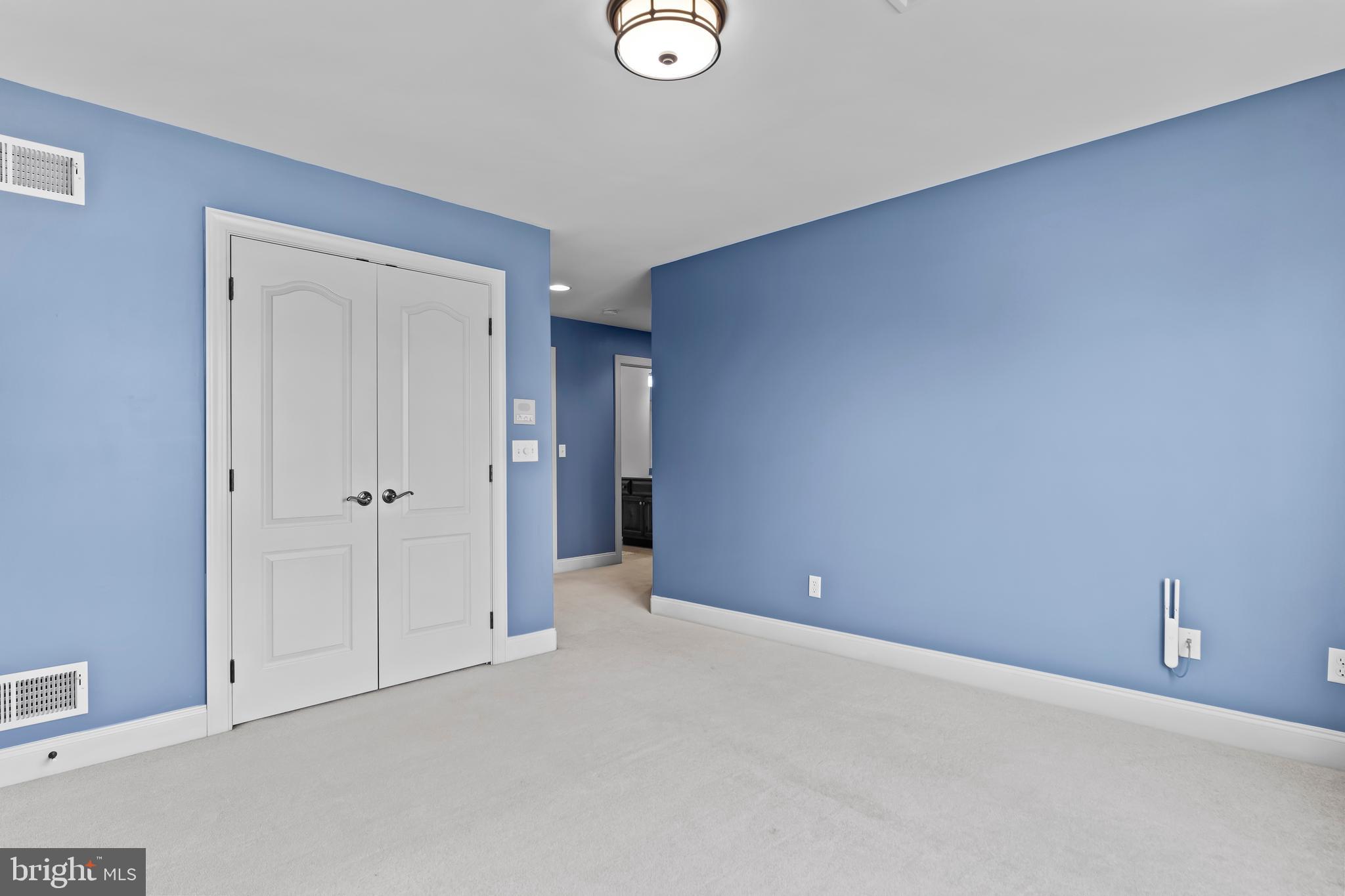 WENTWORTH ESTATES - Residential