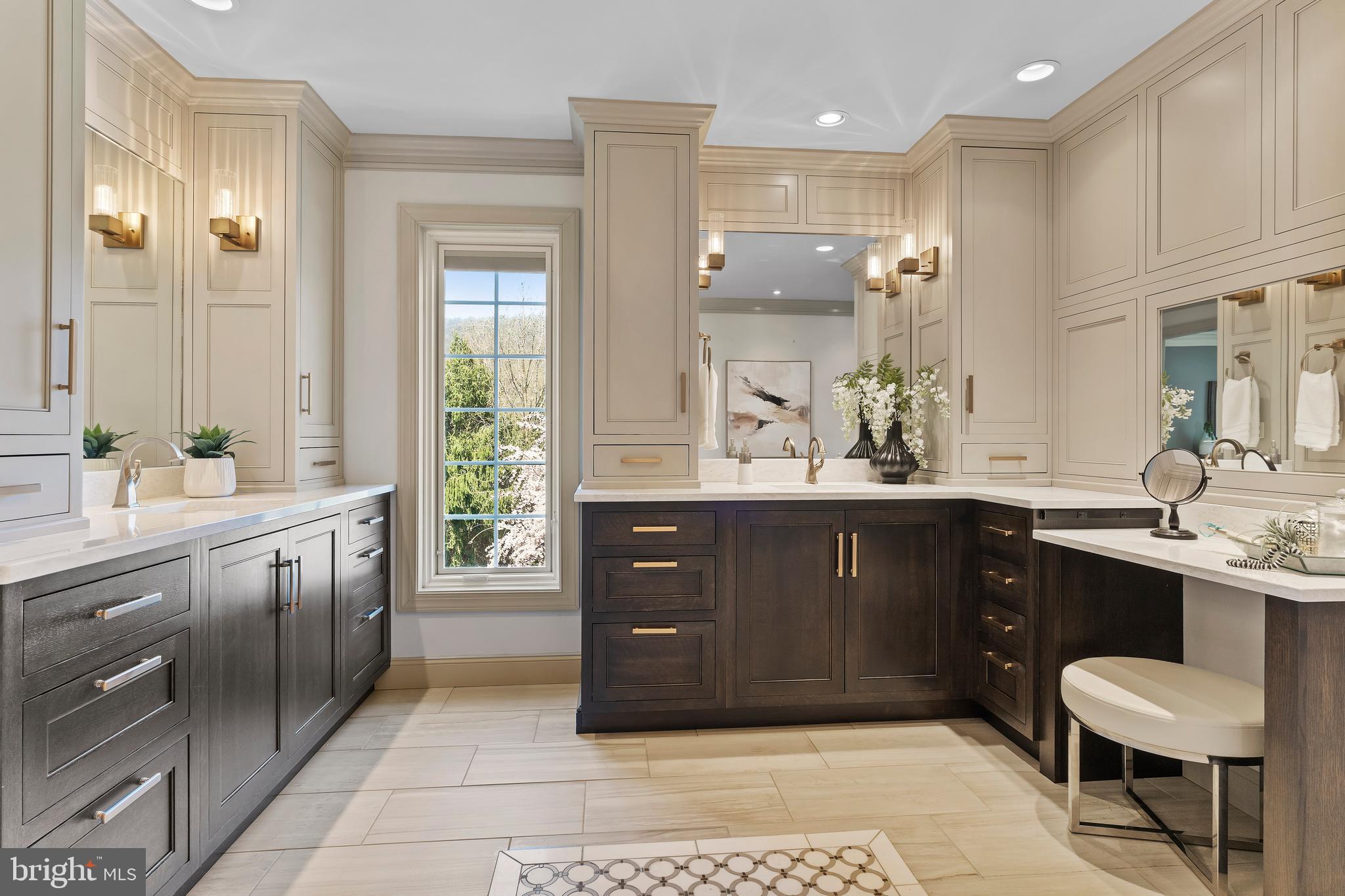 WENTWORTH ESTATES - Residential