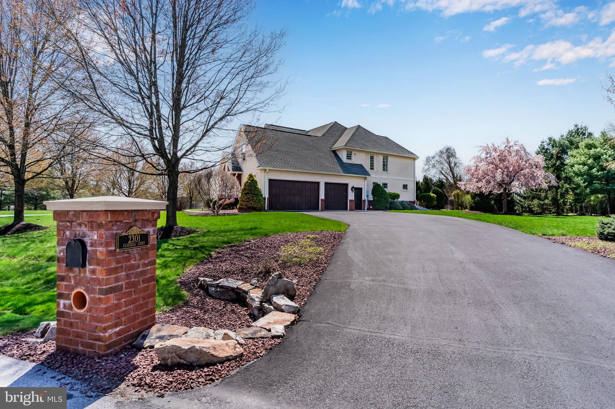 WENTWORTH ESTATES - Residential